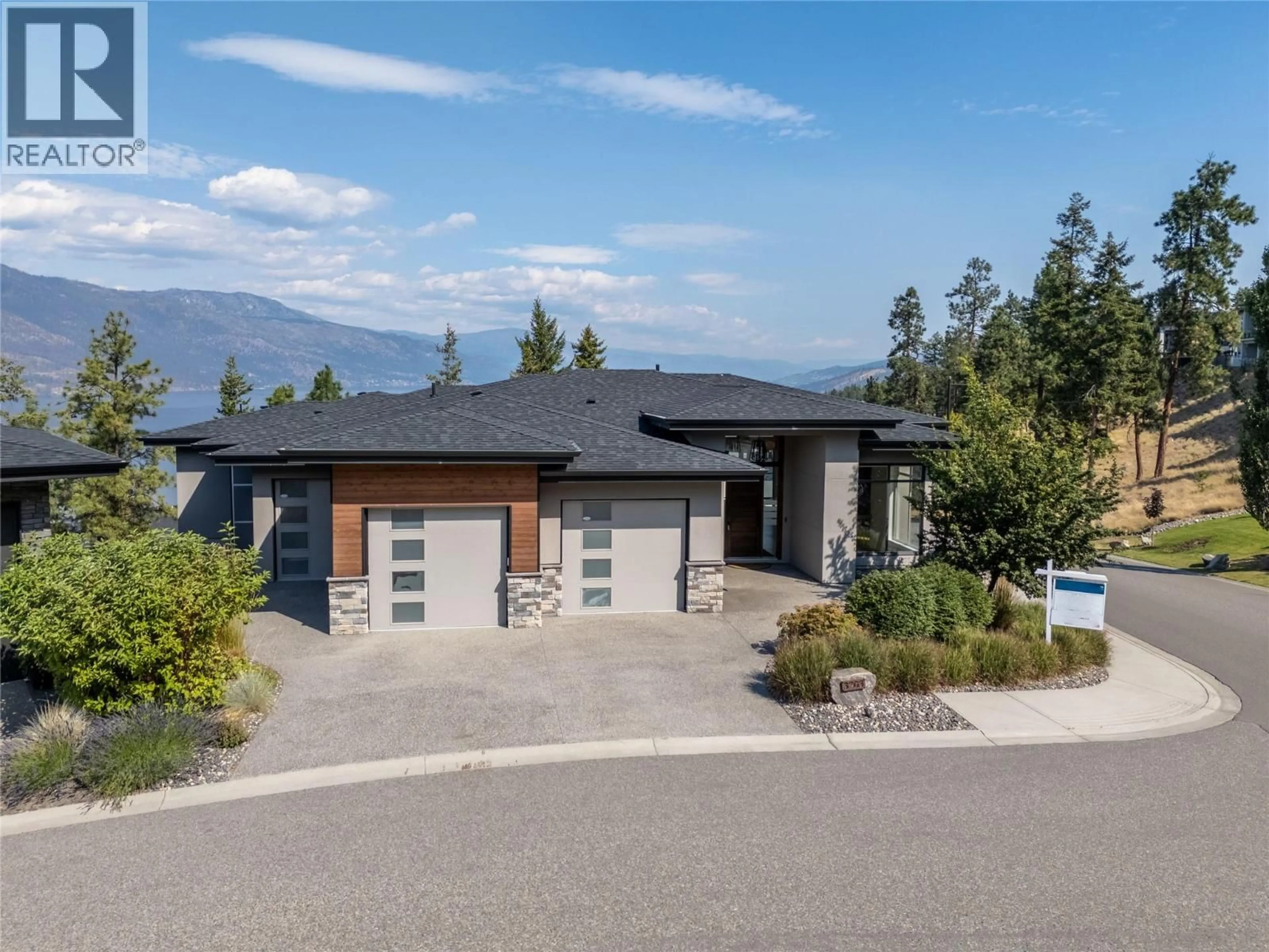 Home with vinyl exterior material, mountain view for 3303 WATER BIRCH CIRCLE, Kelowna British Columbia V1V3G1