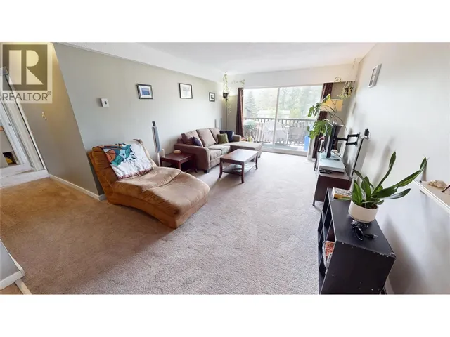 302 - 45 RIDGEMONT DRIVE, Fernie 2