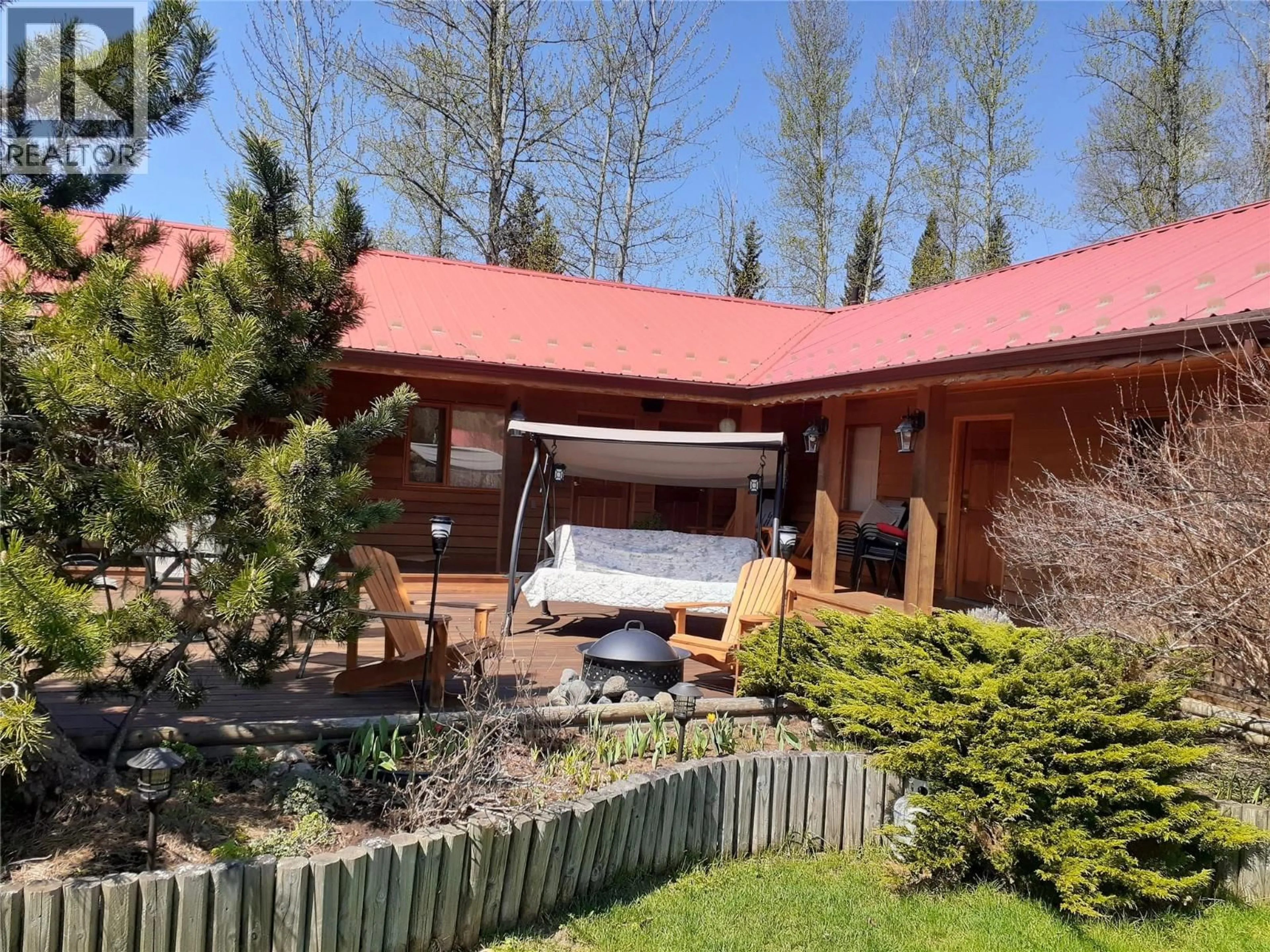 A pic from outside/outdoor area/front of a property/back of a property/a pic from drone, unknown for 5177 CLEARWATER VALLEY ROAD, Clearwater British Columbia V0E1N1