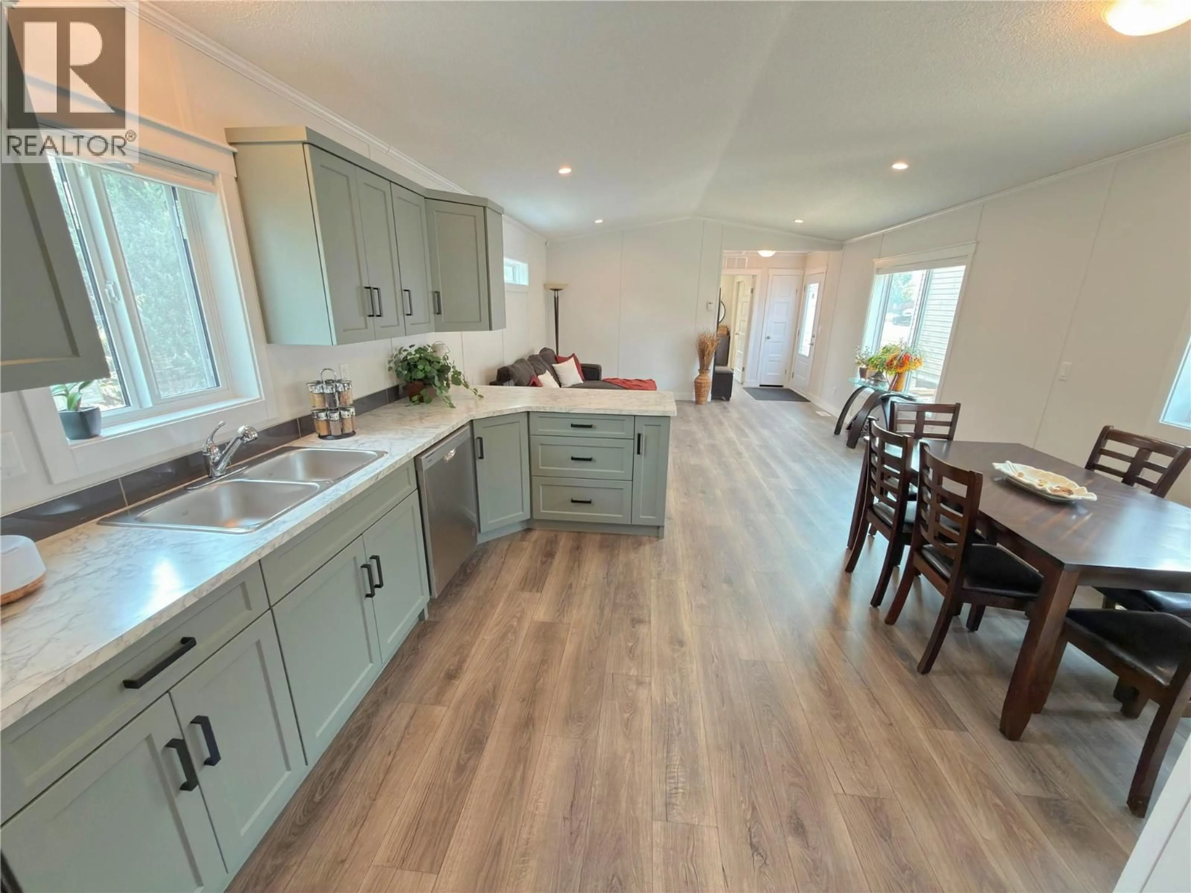 Open concept kitchen, unknown for 13 - 473 CORINA AVENUE, Princeton British Columbia V0X1W0