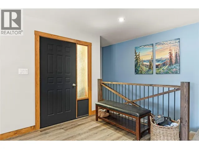 93 WESTWOOD ROAD, Lumby 5