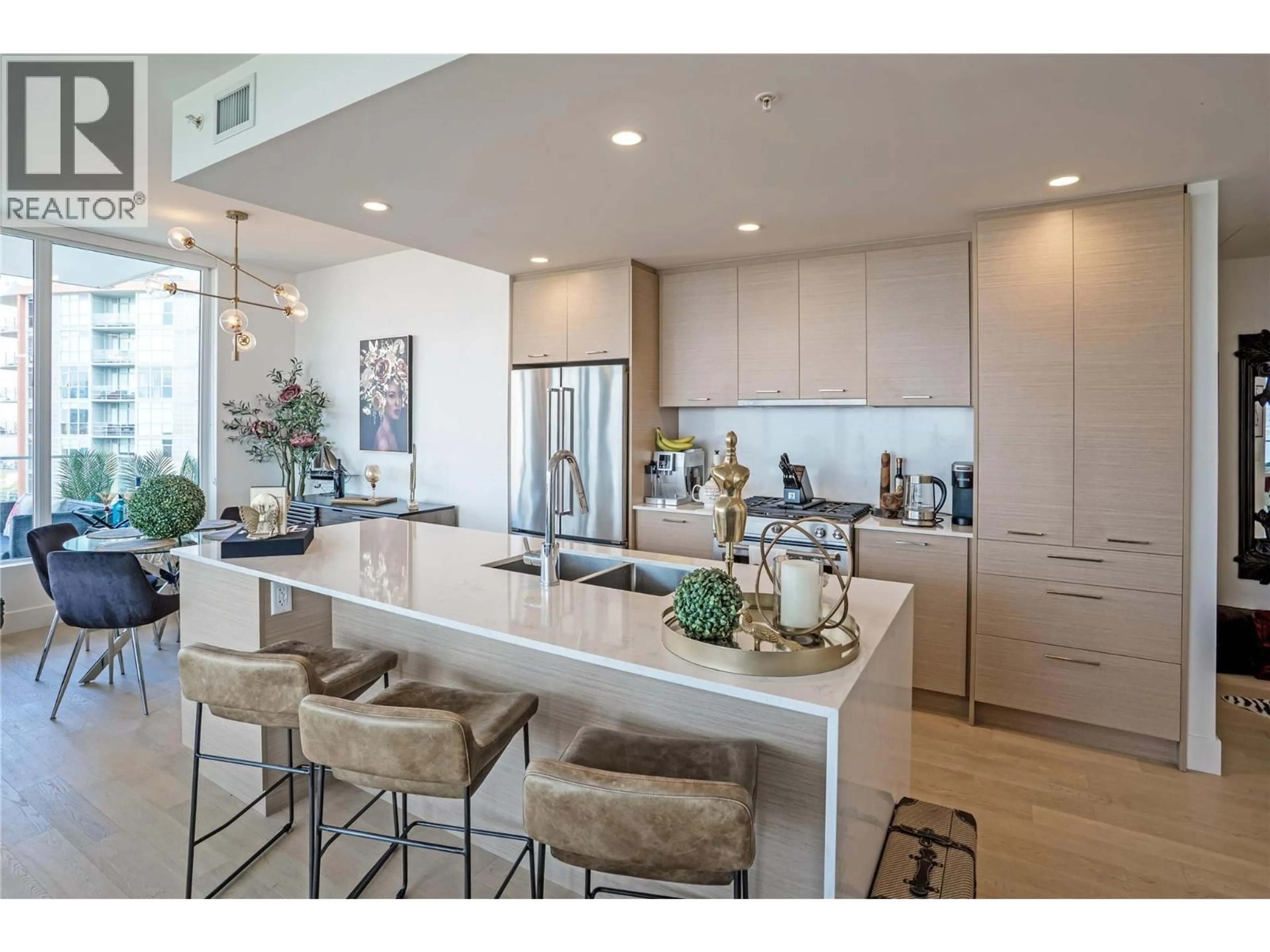 Open concept kitchen, unknown for 1405 - 1181 SUNSET DRIVE, Kelowna British Columbia V1Y0J5