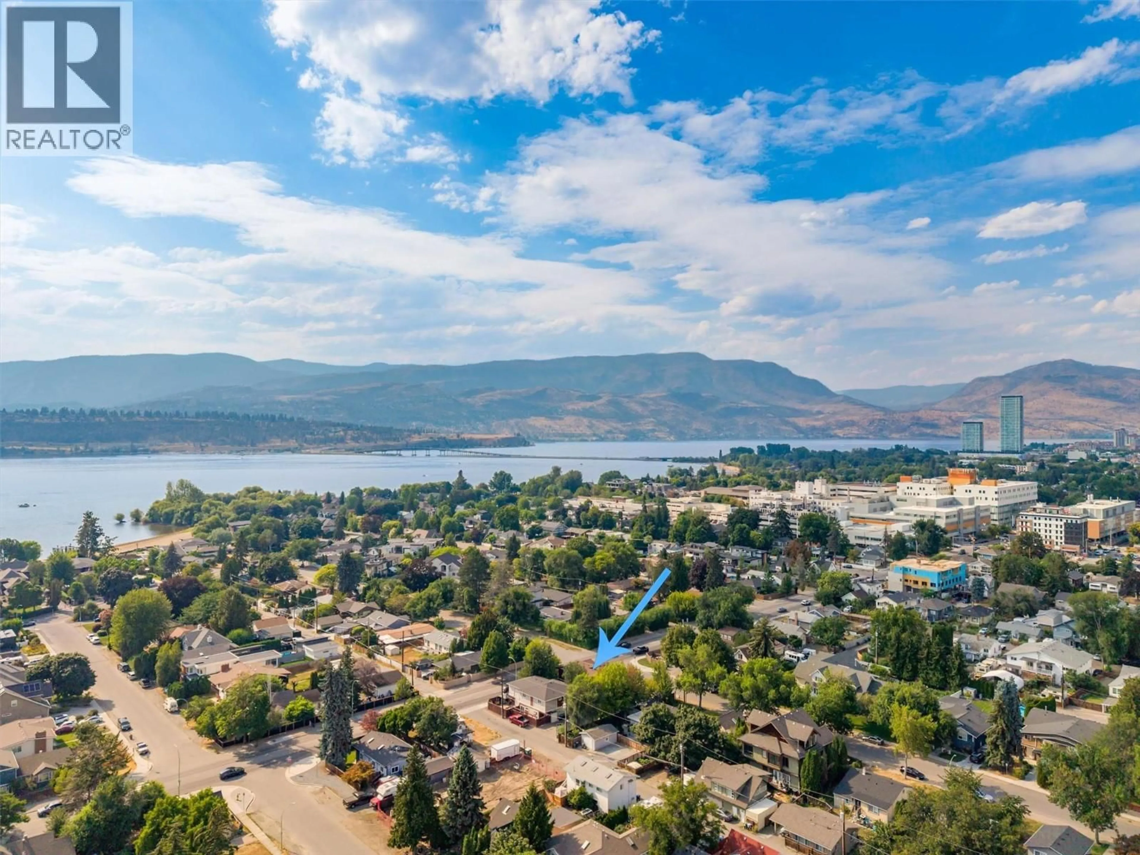 A pic from outside/outdoor area/front of a property/back of a property/a pic from drone, mountain view for 6 - 505 FRANCIS AVENUE, Kelowna British Columbia V1Y5G4