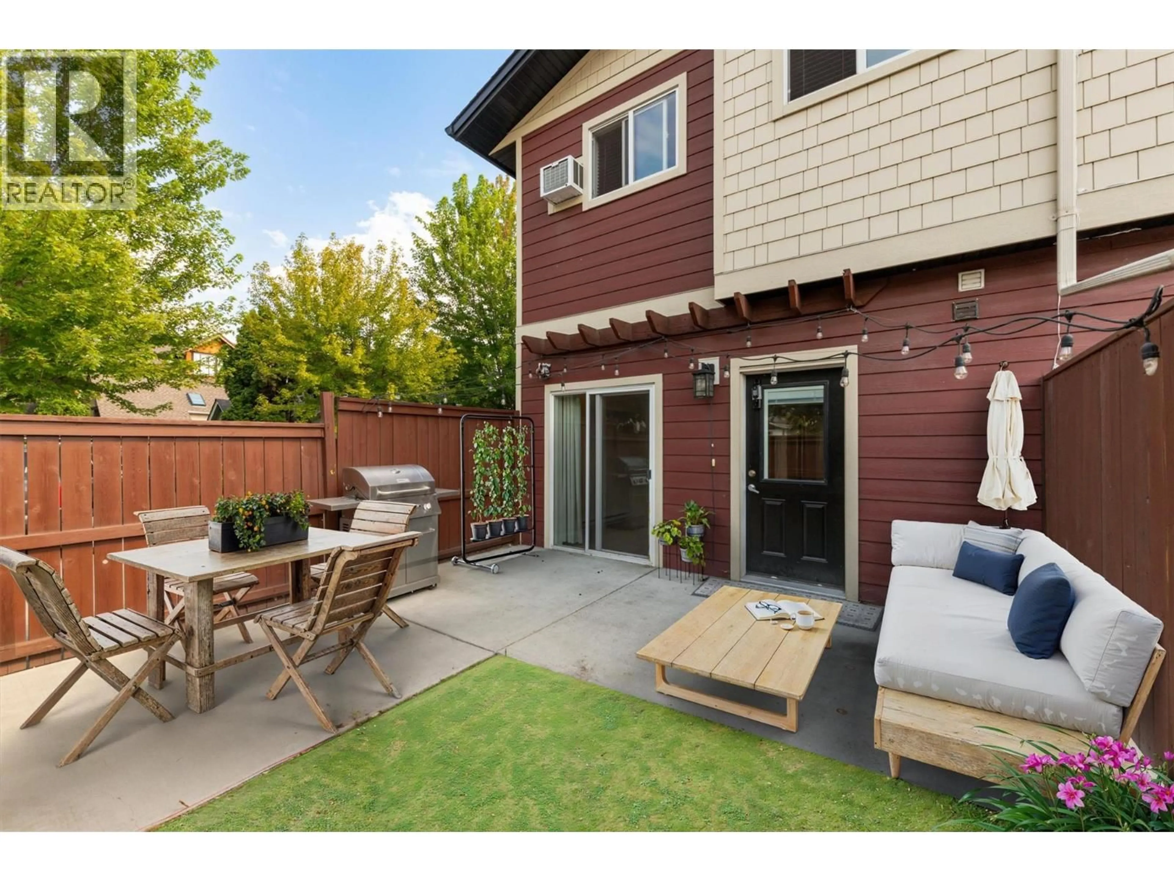 Patio, street for 6 - 505 FRANCIS AVENUE, Kelowna British Columbia V1Y5G4