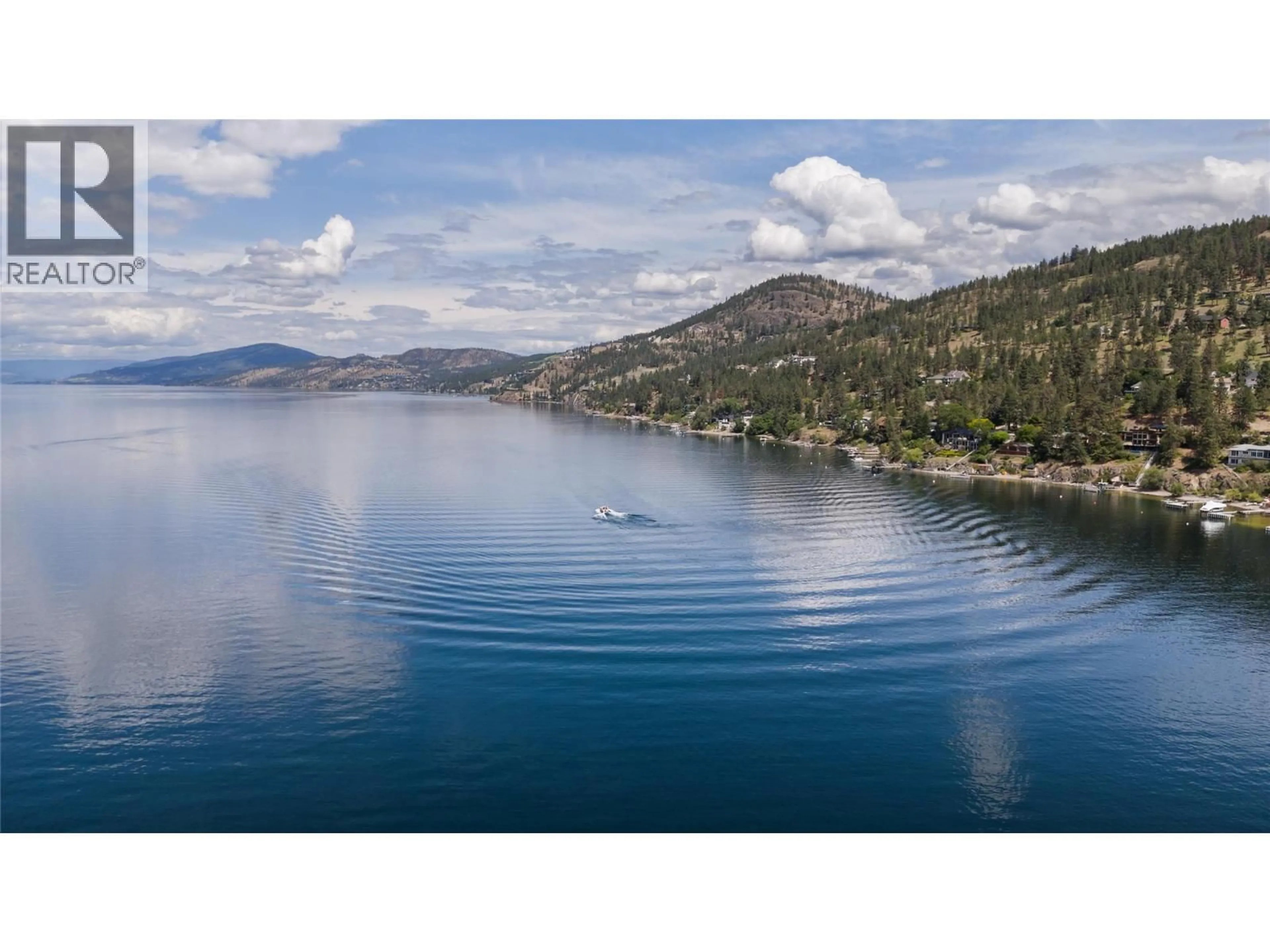 Blurry image for 2060 BENNETT ROAD, Kelowna British Columbia V1V2C1