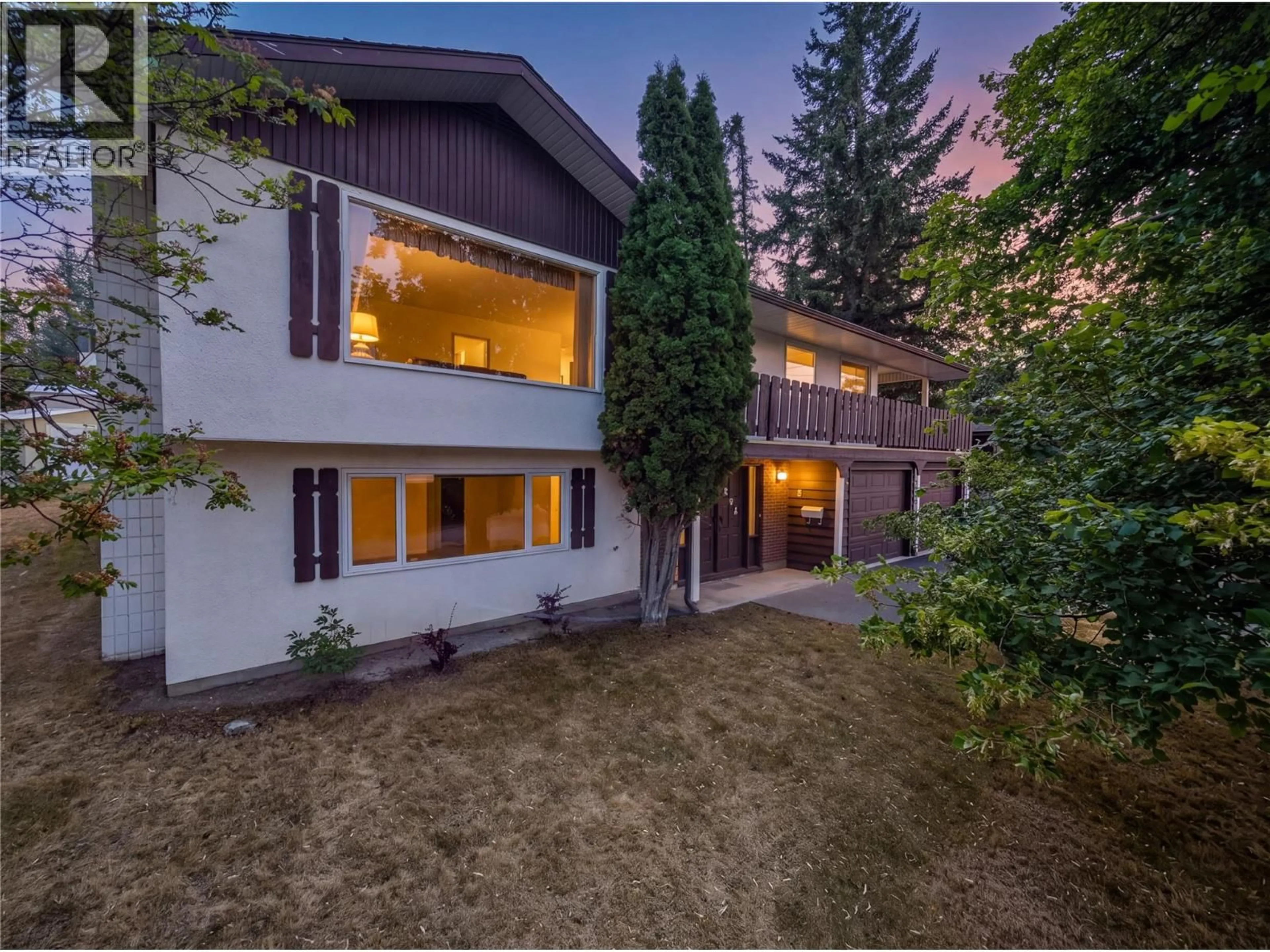 A pic from outside/outdoor area/front of a property/back of a property/a pic from drone, unknown for 804 28TH AVENUE SOUTH, Cranbrook British Columbia V1C3K1