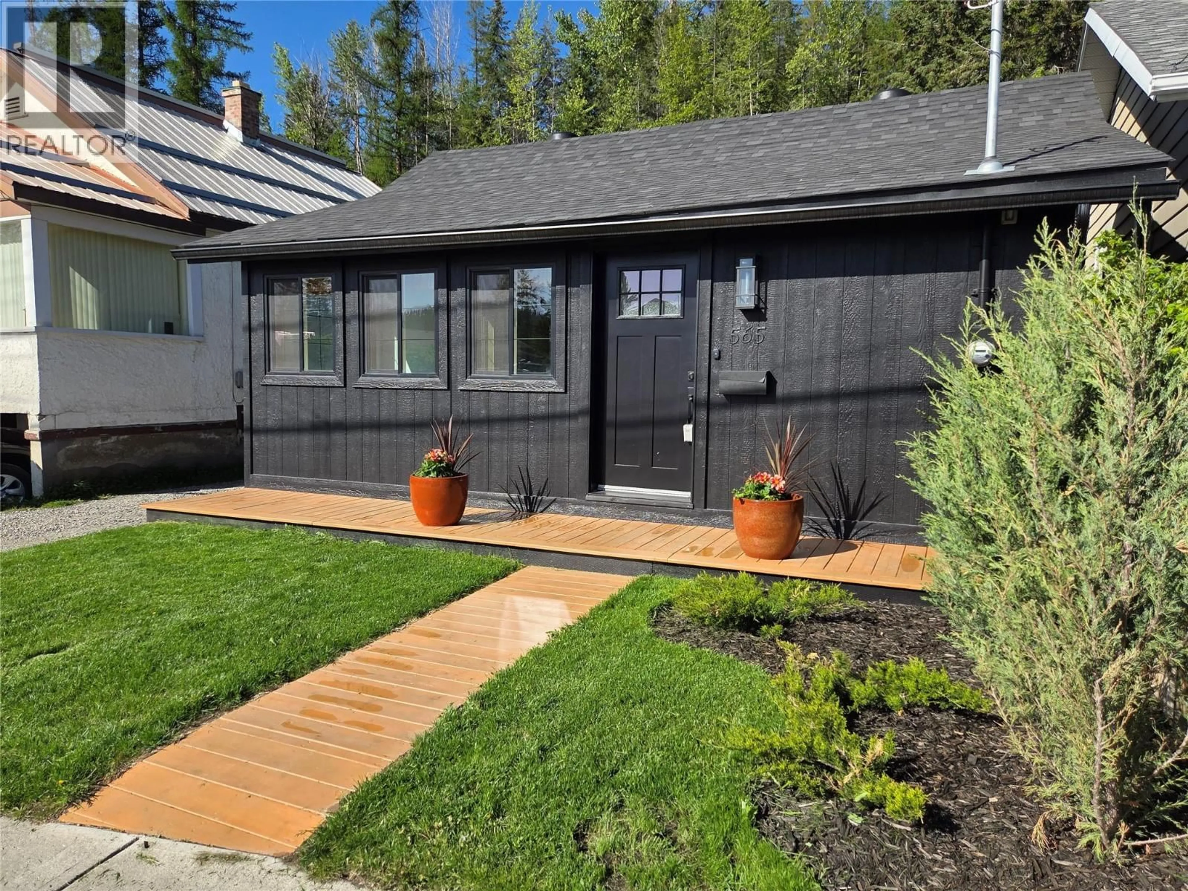 Unknown for 565 WALLINGER AVENUE, Kimberley British Columbia V1A1Z8