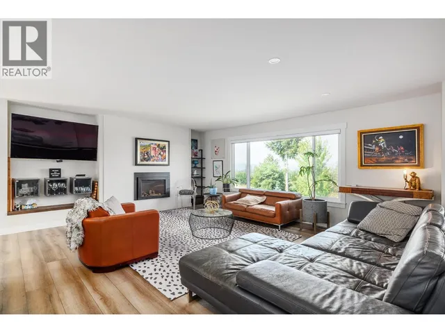 13487 MIDDLE BENCH ROAD, Lake Country 4
