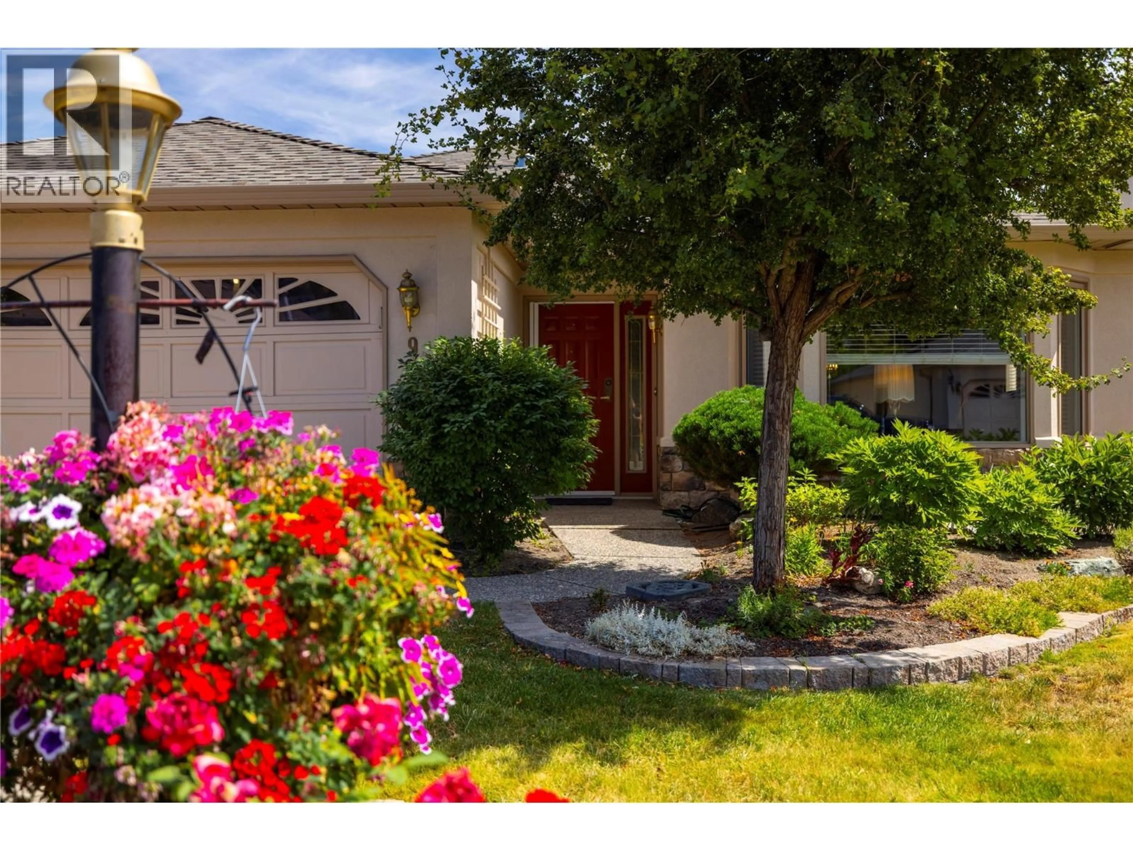 Unknown for 9 - 595 YATES ROAD, Kelowna British Columbia V1V1P8