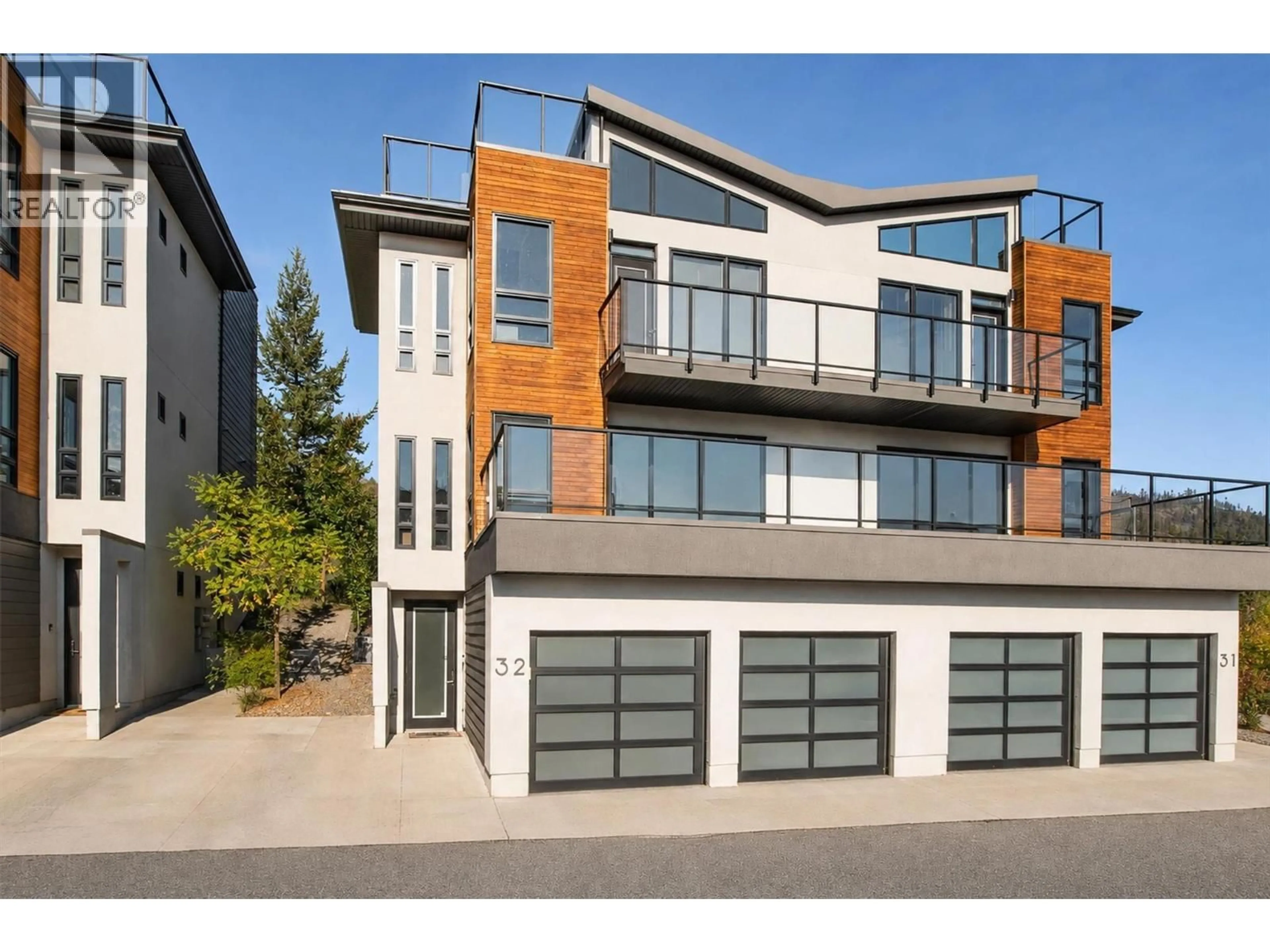 Unknown for 32 - 1818 PEAK POINT COURT, West Kelowna British Columbia V1Z4B4