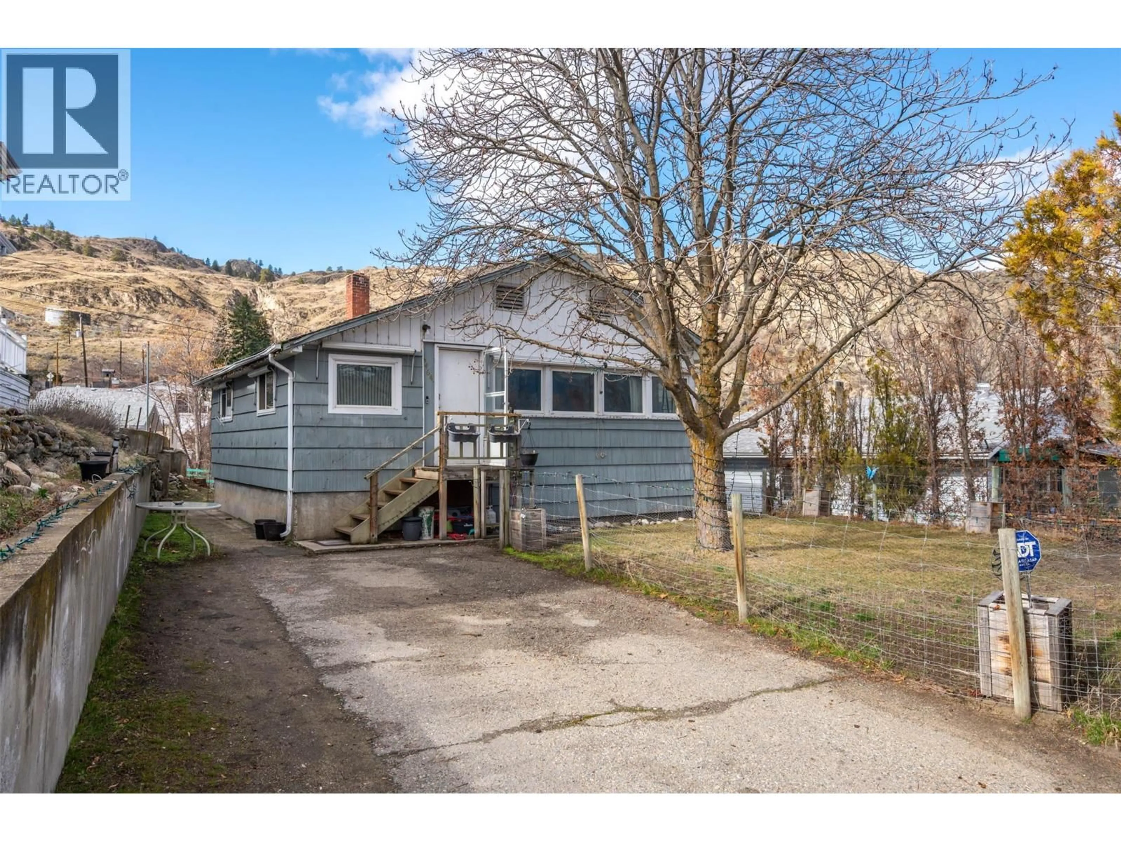 A pic from outside/outdoor area/front of a property/back of a property/a pic from drone, street for 6464 GALA STREET, Oliver British Columbia V0H1T0