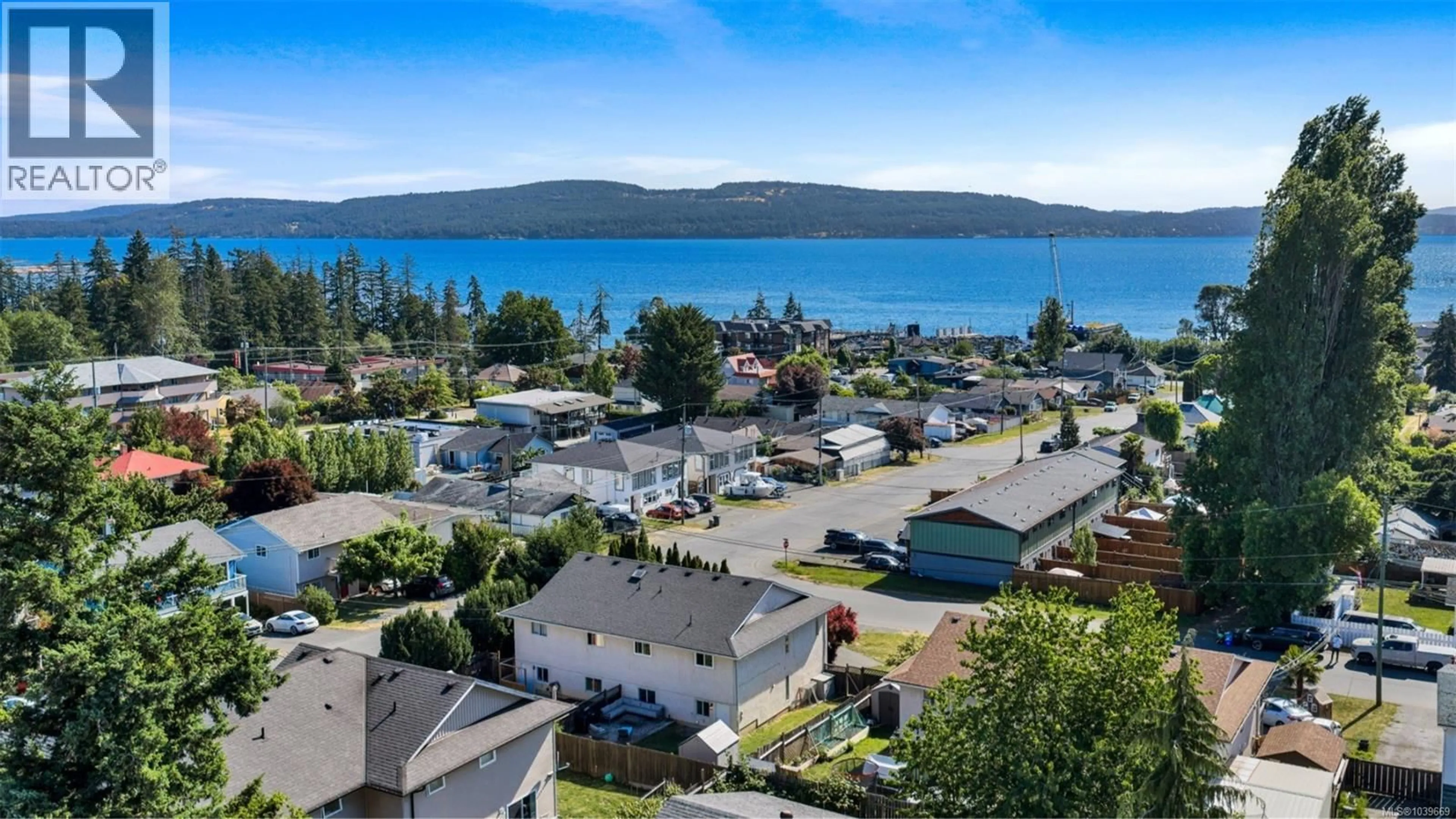 A pic from outside/outdoor area/front of a property/back of a property/a pic from drone, water/lake/river/ocean view for 8108 BERTHA STREET, Crofton British Columbia V0R1R0