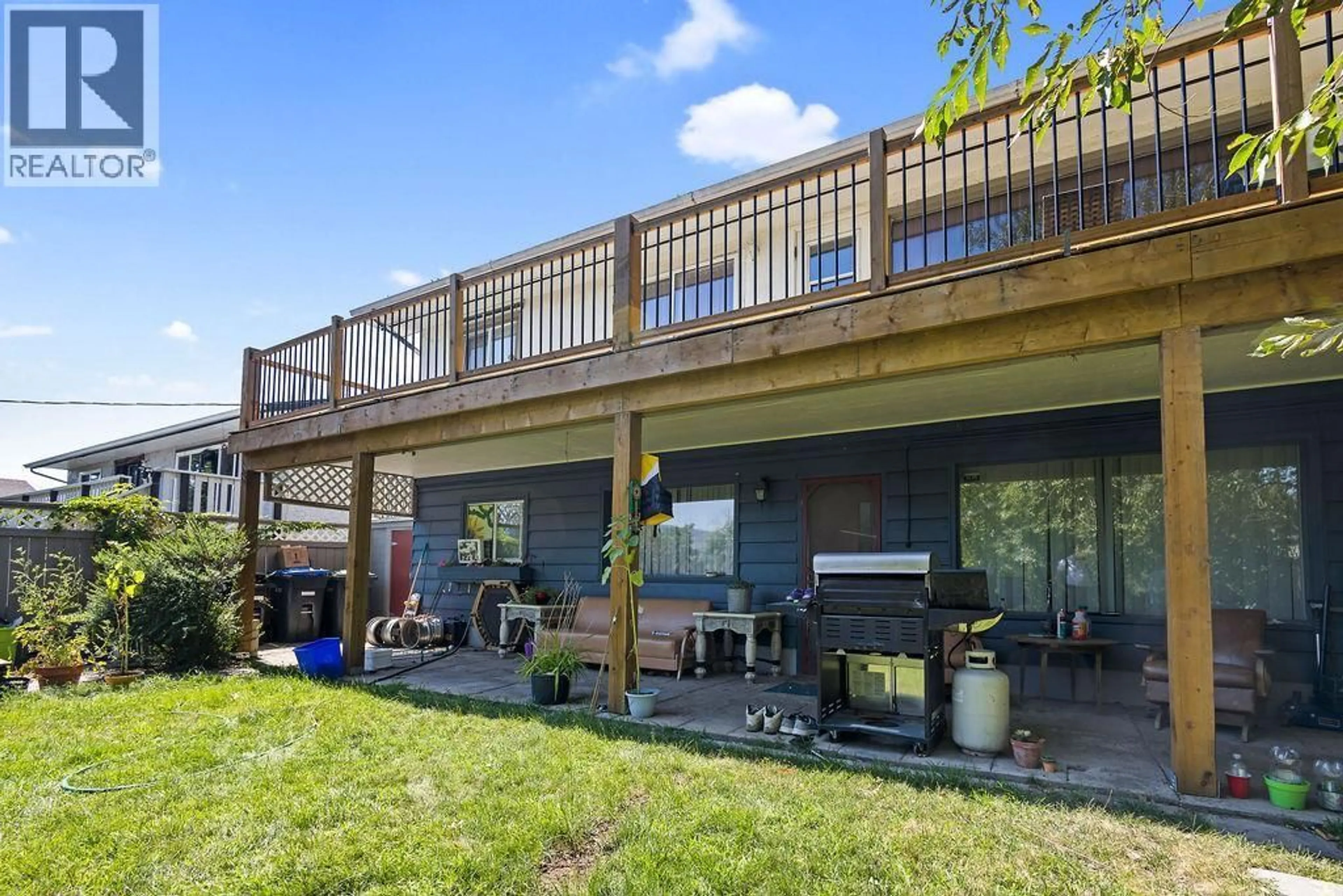 Patio, water/lake/river/ocean view for 6280 OKANAGAN STREET, Oliver British Columbia V0H1T0