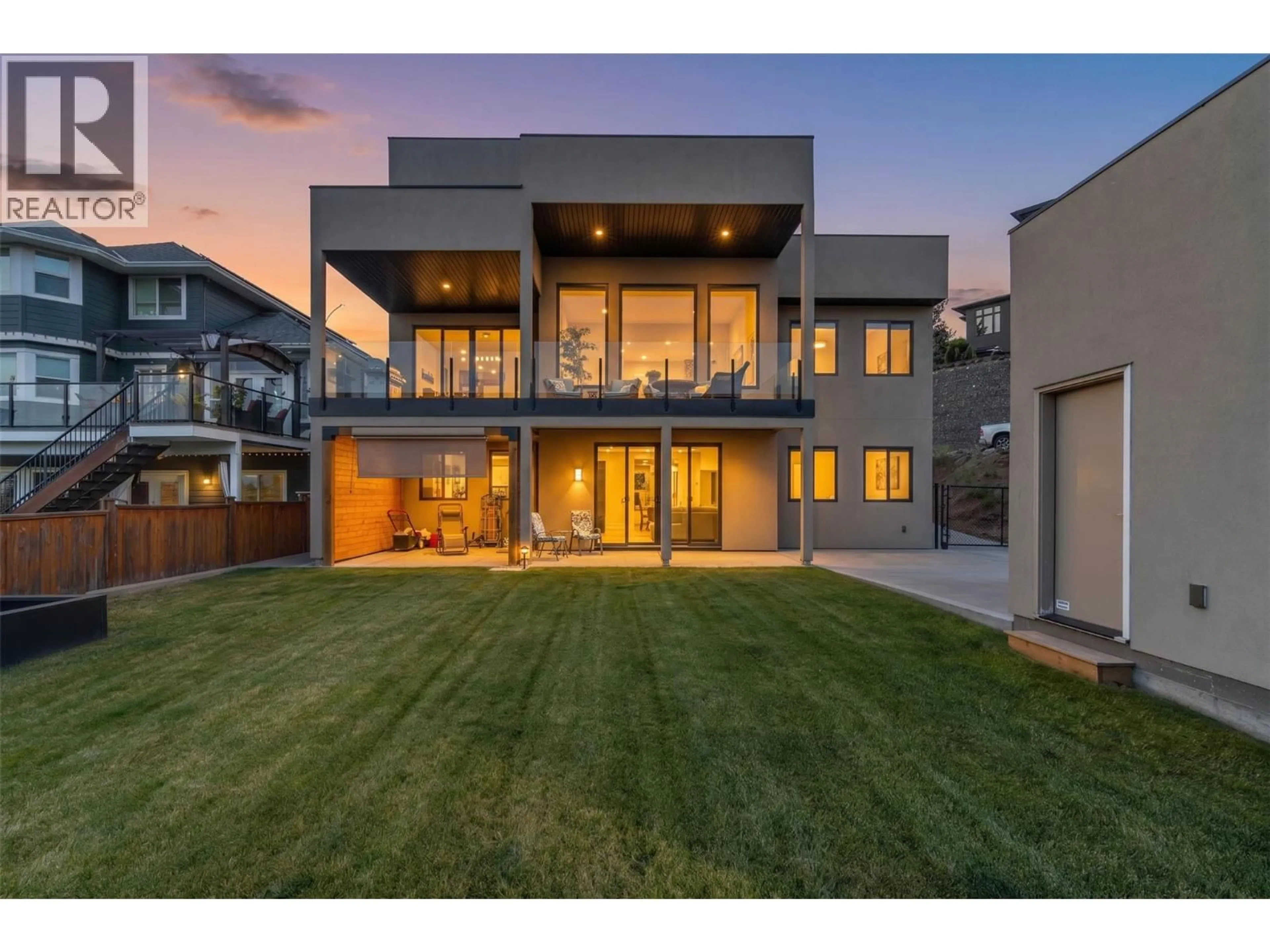 Home with brick exterior material, unknown for 1872 TOLIMA COURT, Kamloops British Columbia V2E0B1