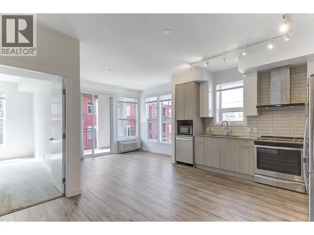 306 - 1775 CHAPMAN PLACE, Kelowna 5
