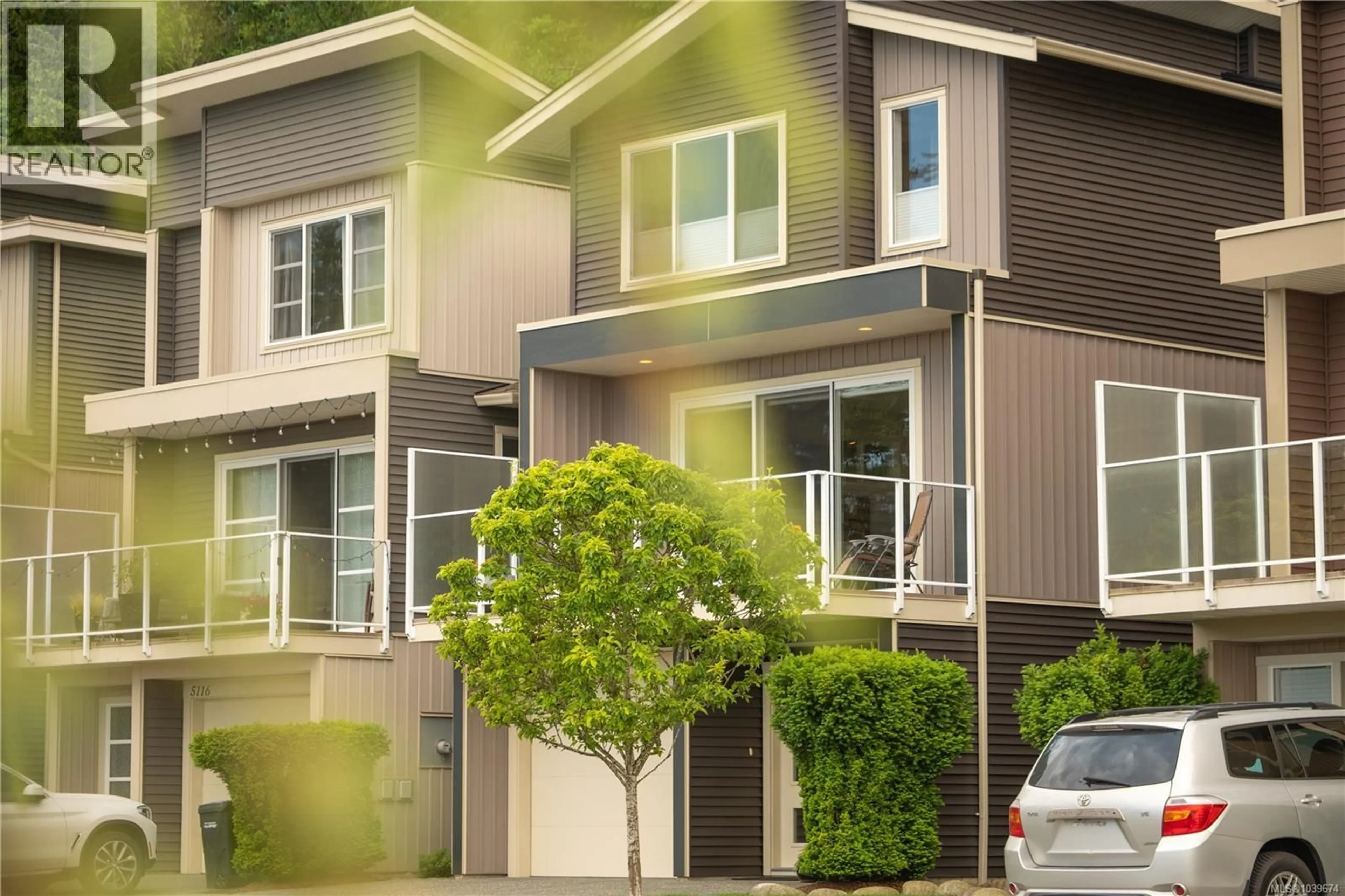 Home with vinyl exterior material, street for 5118 DUNN PLACE, Nanaimo British Columbia V9T0J2