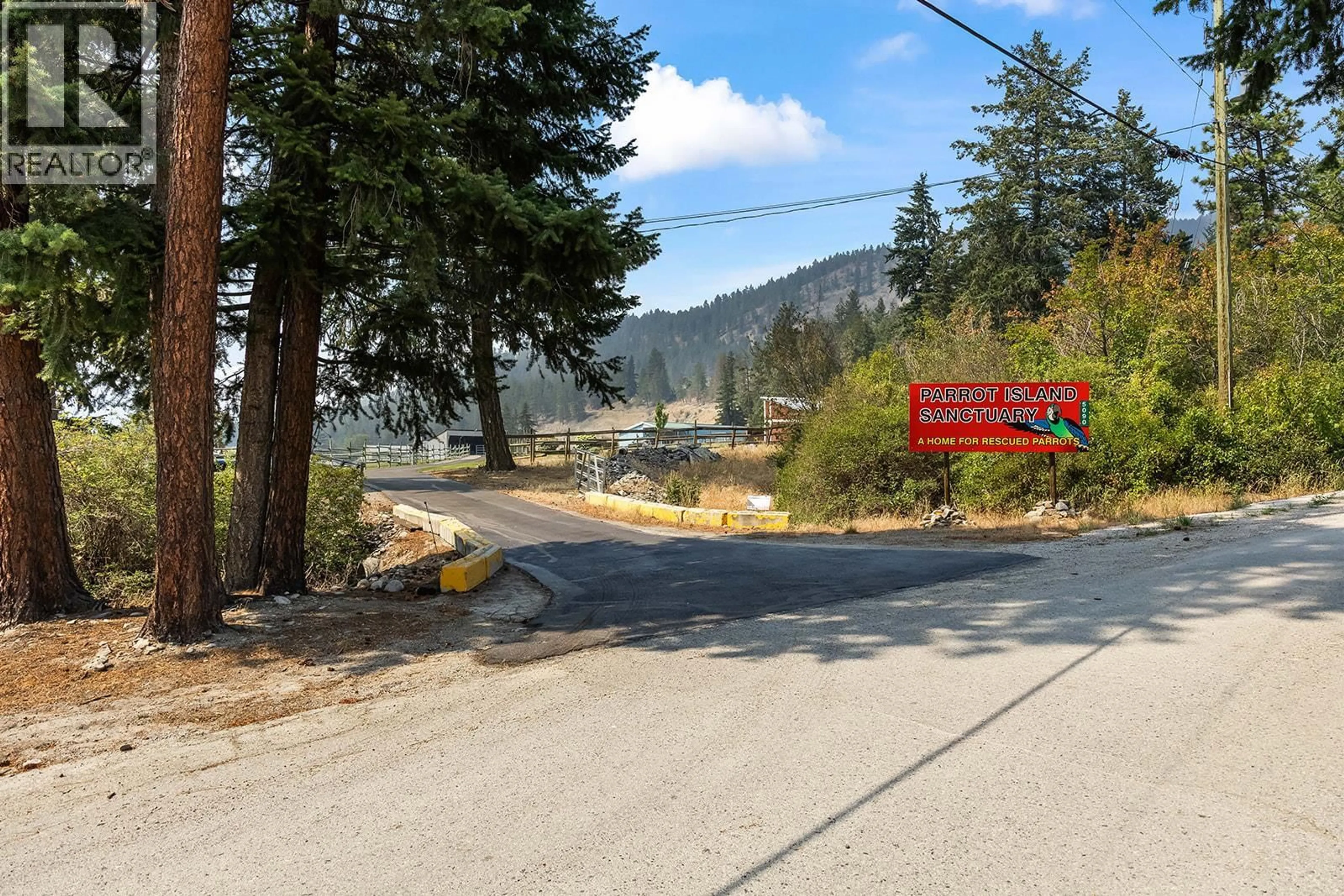 Unknown for 5090 MACKINNON ROAD, Peachland British Columbia V0H1X0