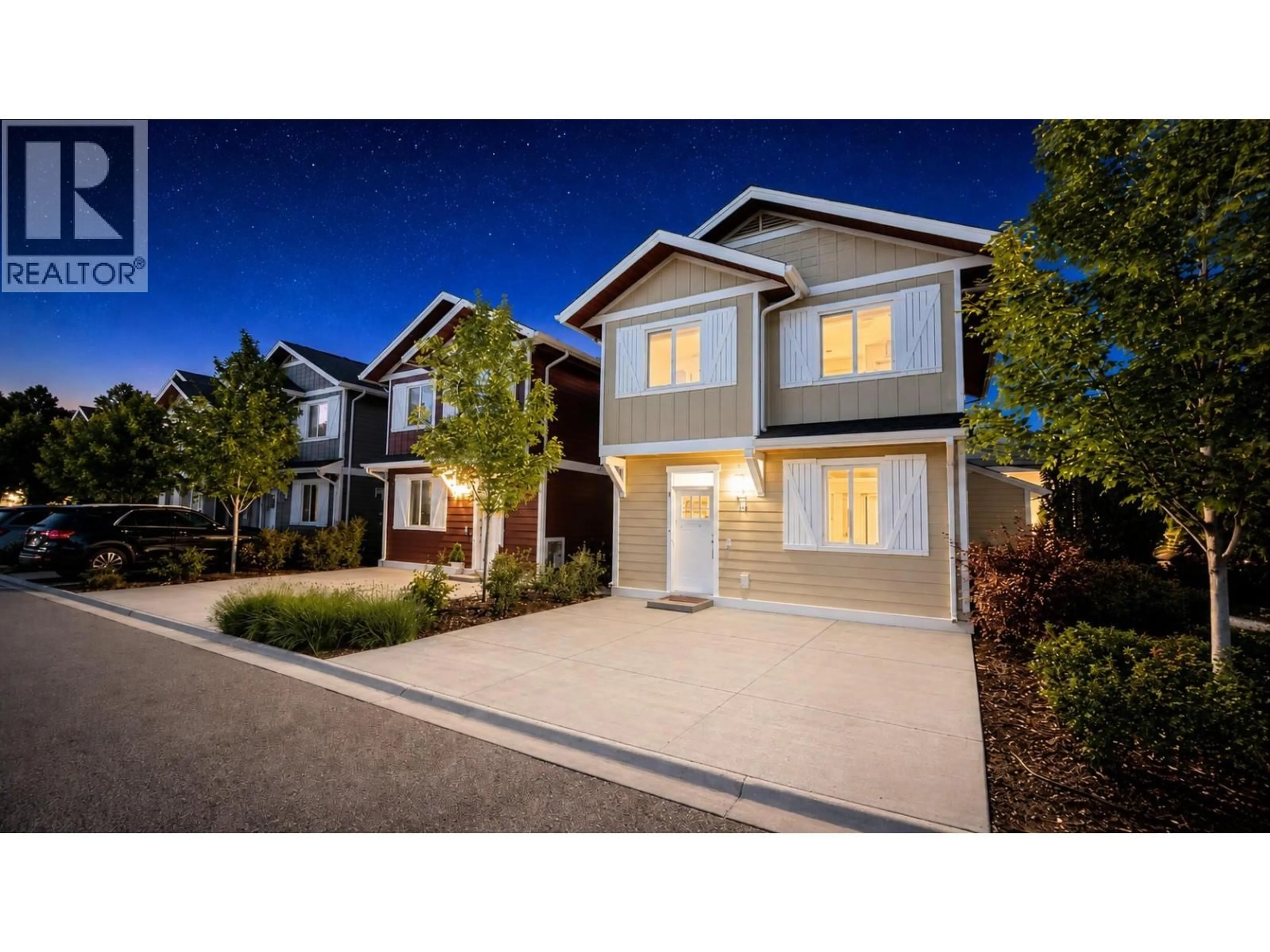 Home with vinyl exterior material, street for 19 - 3750 WEST BAY ROAD, West Kelowna British Columbia V4T0A4