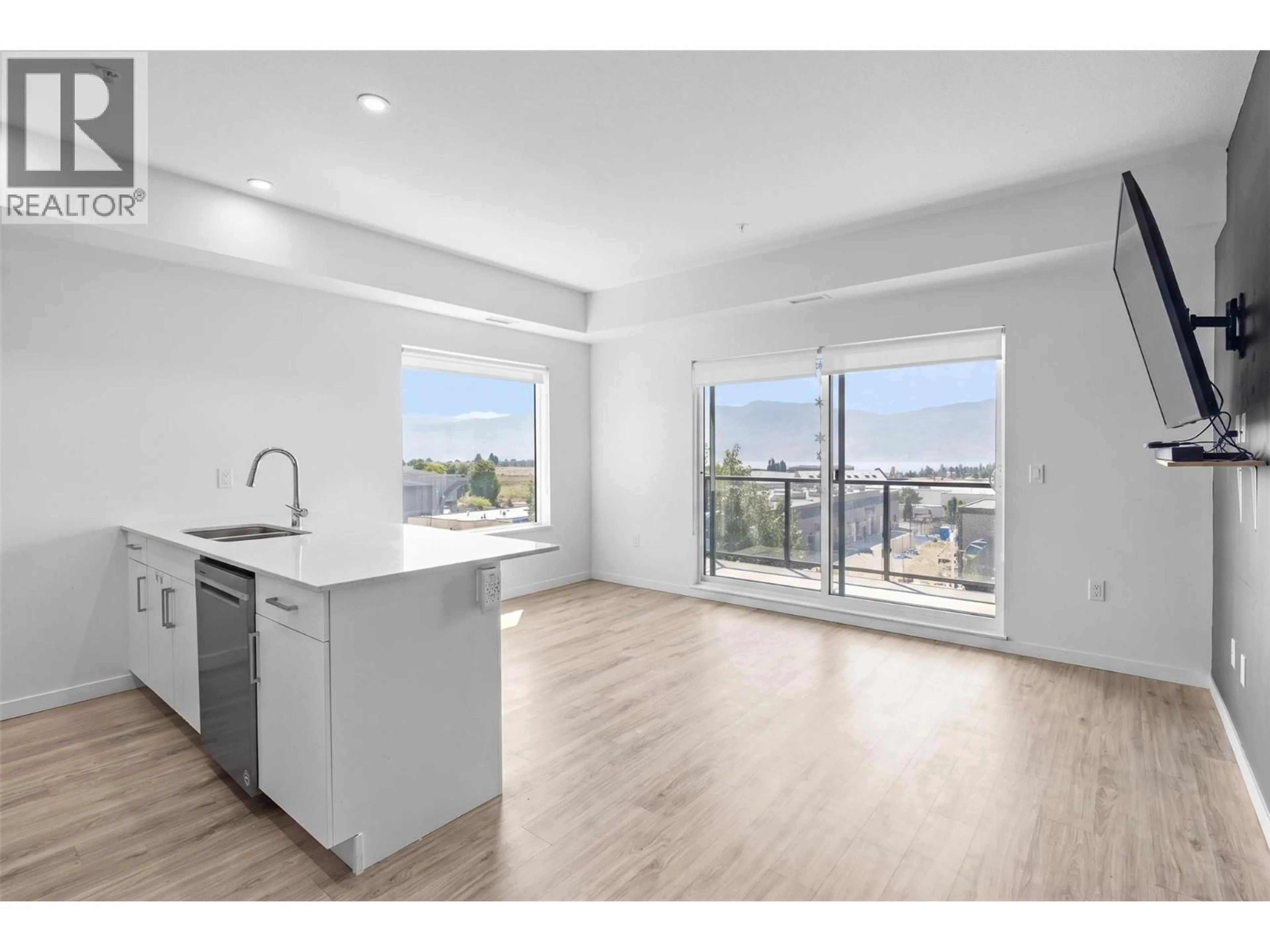 Open concept kitchen, unknown for 415 - 2345 BUTT ROAD, West Kelowna British Columbia V4T1N6
