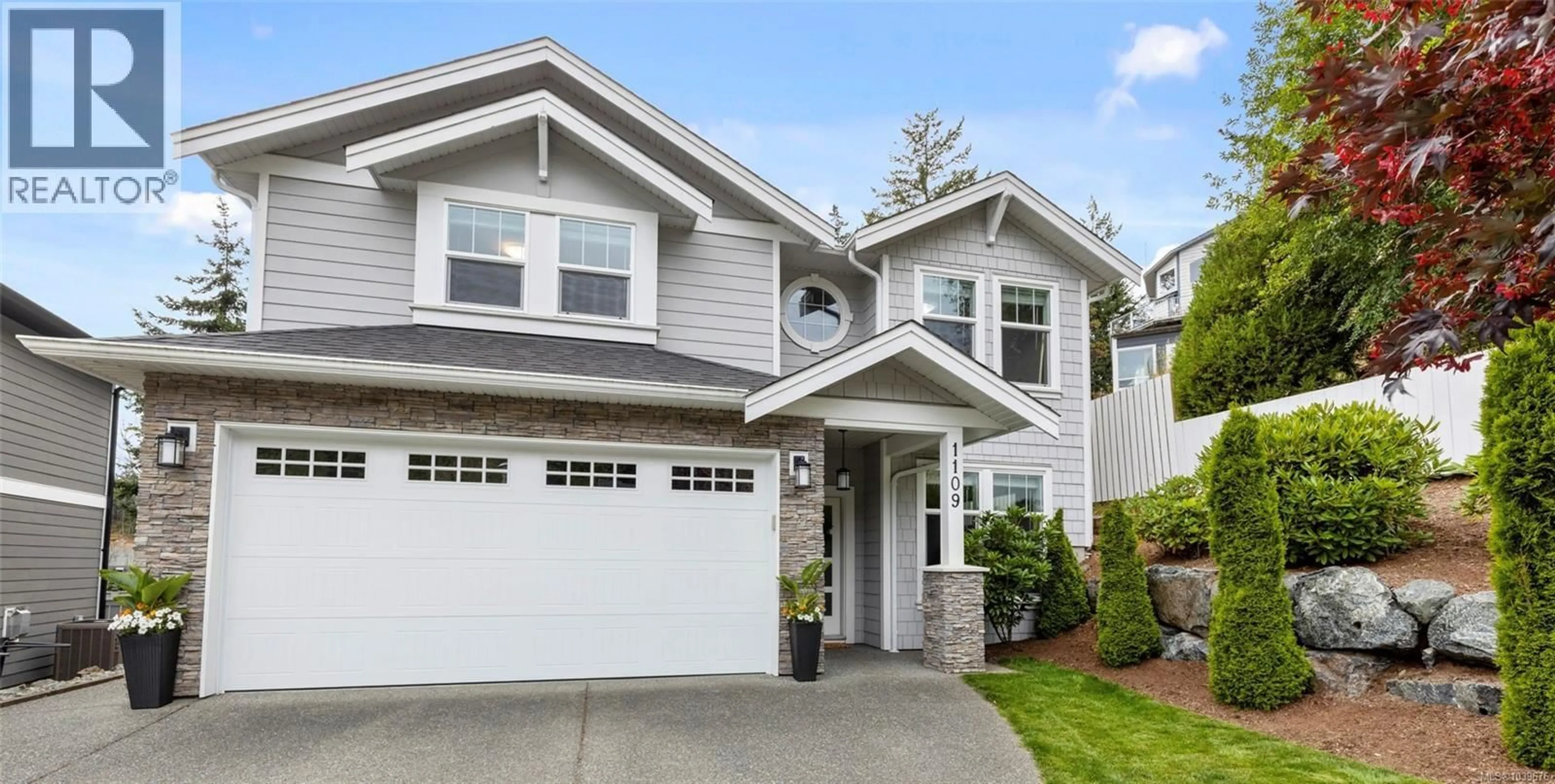 Home with vinyl exterior material, street for 1109 BRAELYN PLACE, Langford British Columbia V9B0G8