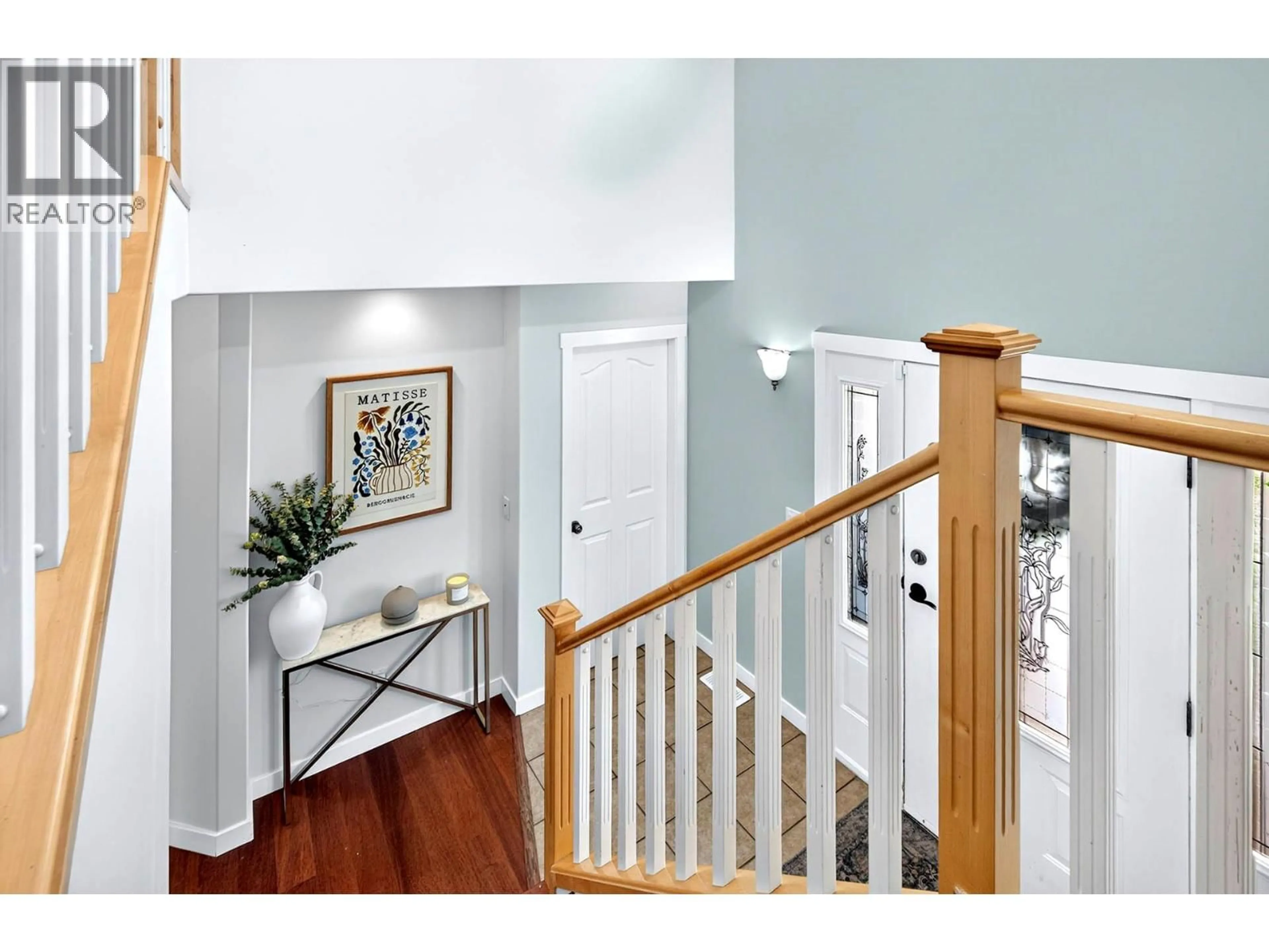 Indoor entryway for 787 BRAMBLE COURT, Kamloops British Columbia V1S1Z5