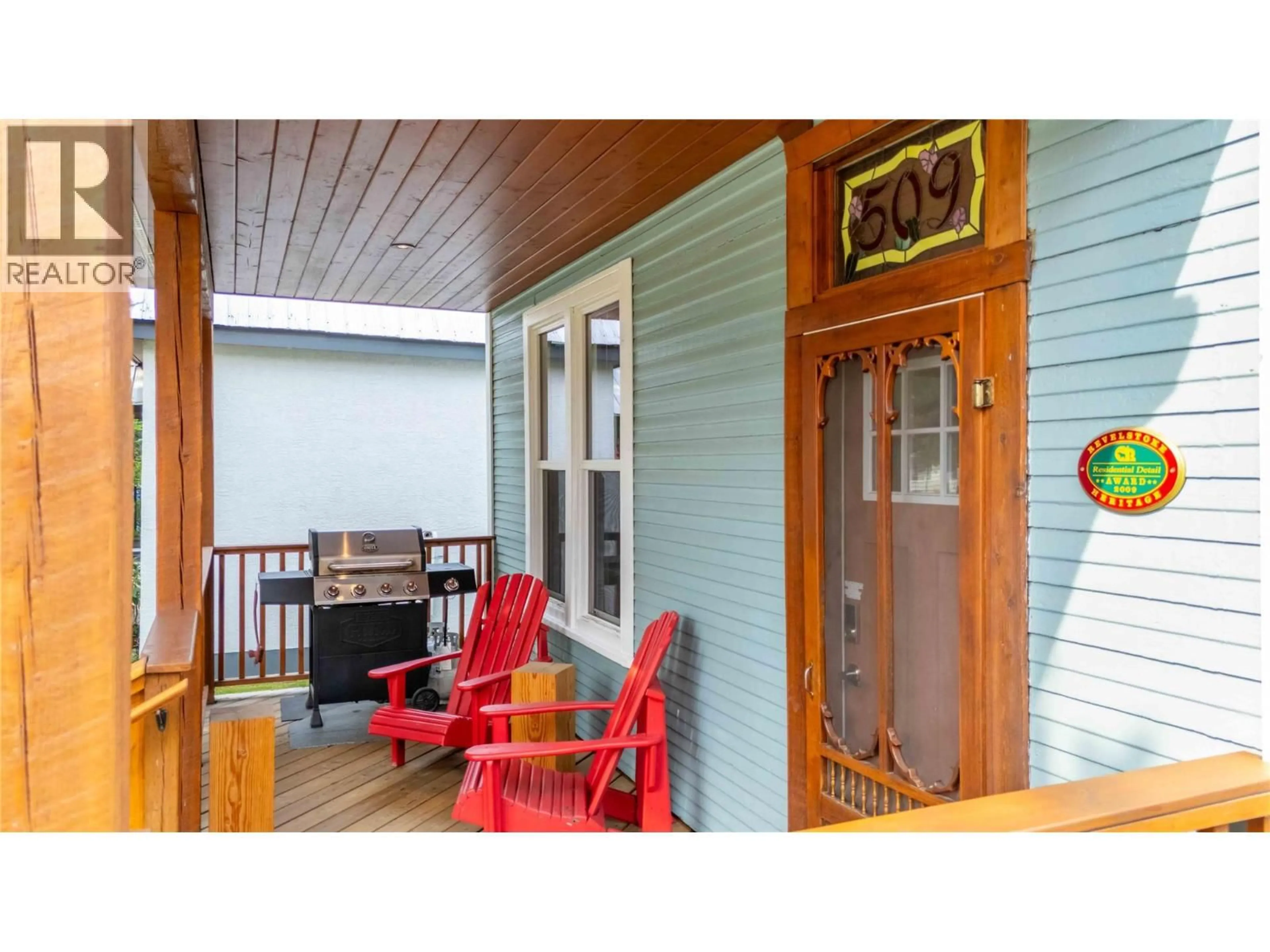 Patio, street for 509 MACKENZIE AVENUE, Revelstoke British Columbia V0E2S0