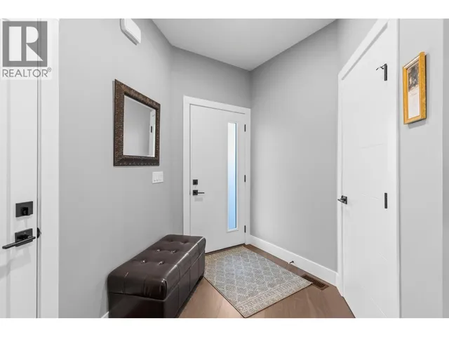 3763 ST. JAMES DRIVE, West Kelowna 4