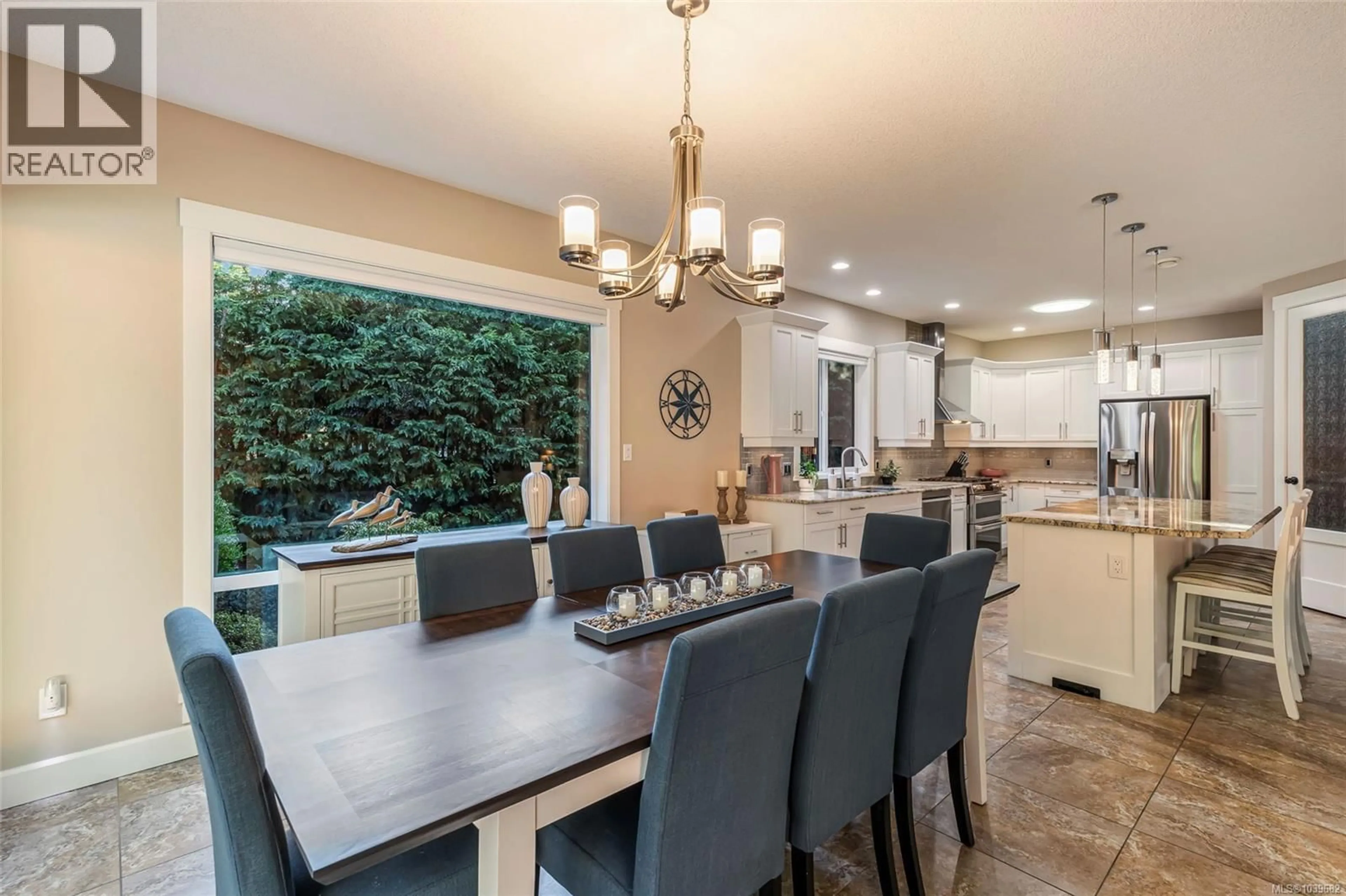 Dining room, ceramic/tile floor for 950 ROCKLAND PLACE, French Creek British Columbia V9P2E8