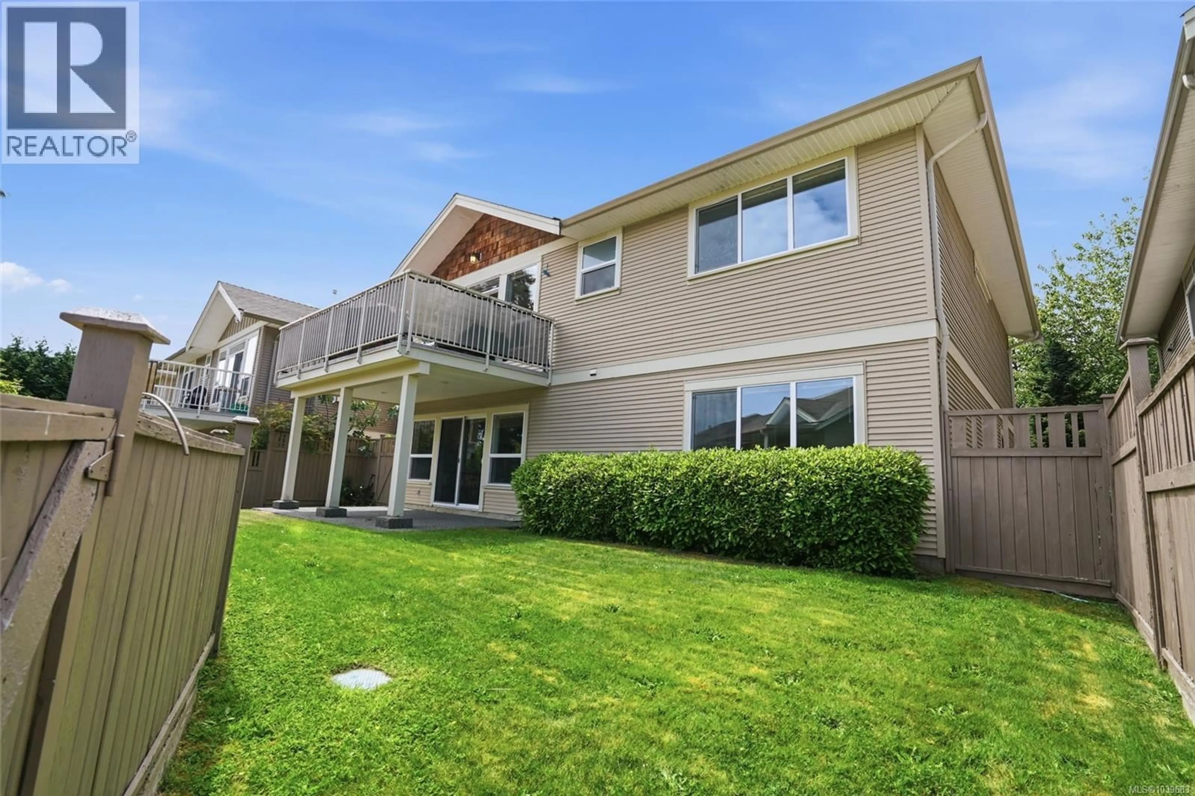 Home with vinyl exterior material, unknown for 832 BROOKFIELD DRIVE, Nanaimo British Columbia V9R0A4