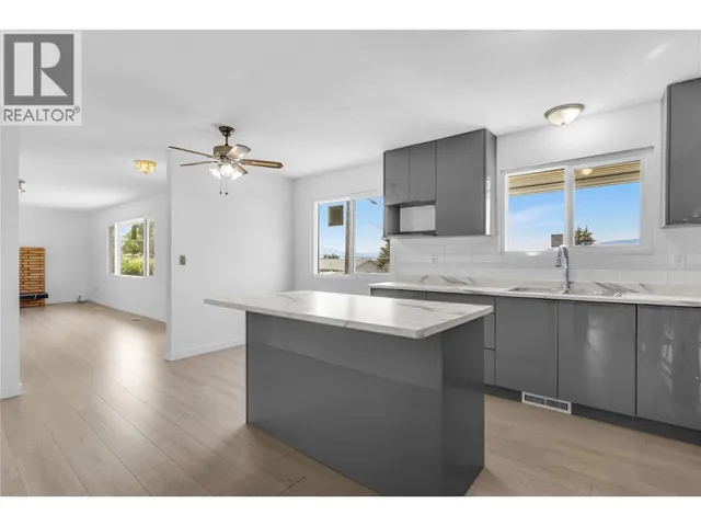 864 MCKENZIE ROAD, Kelowna 5