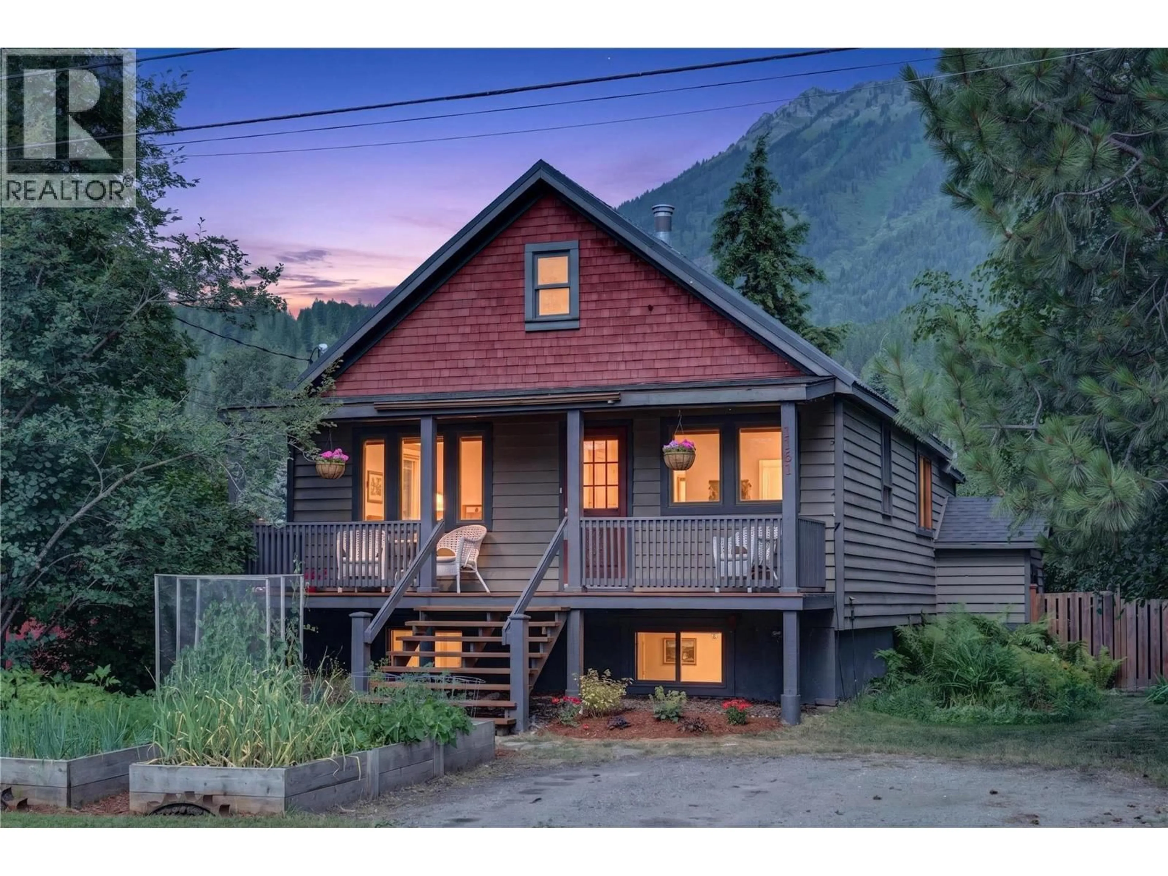 Unknown for 1161 10TH AVENUE, Fernie British Columbia V0B1M5