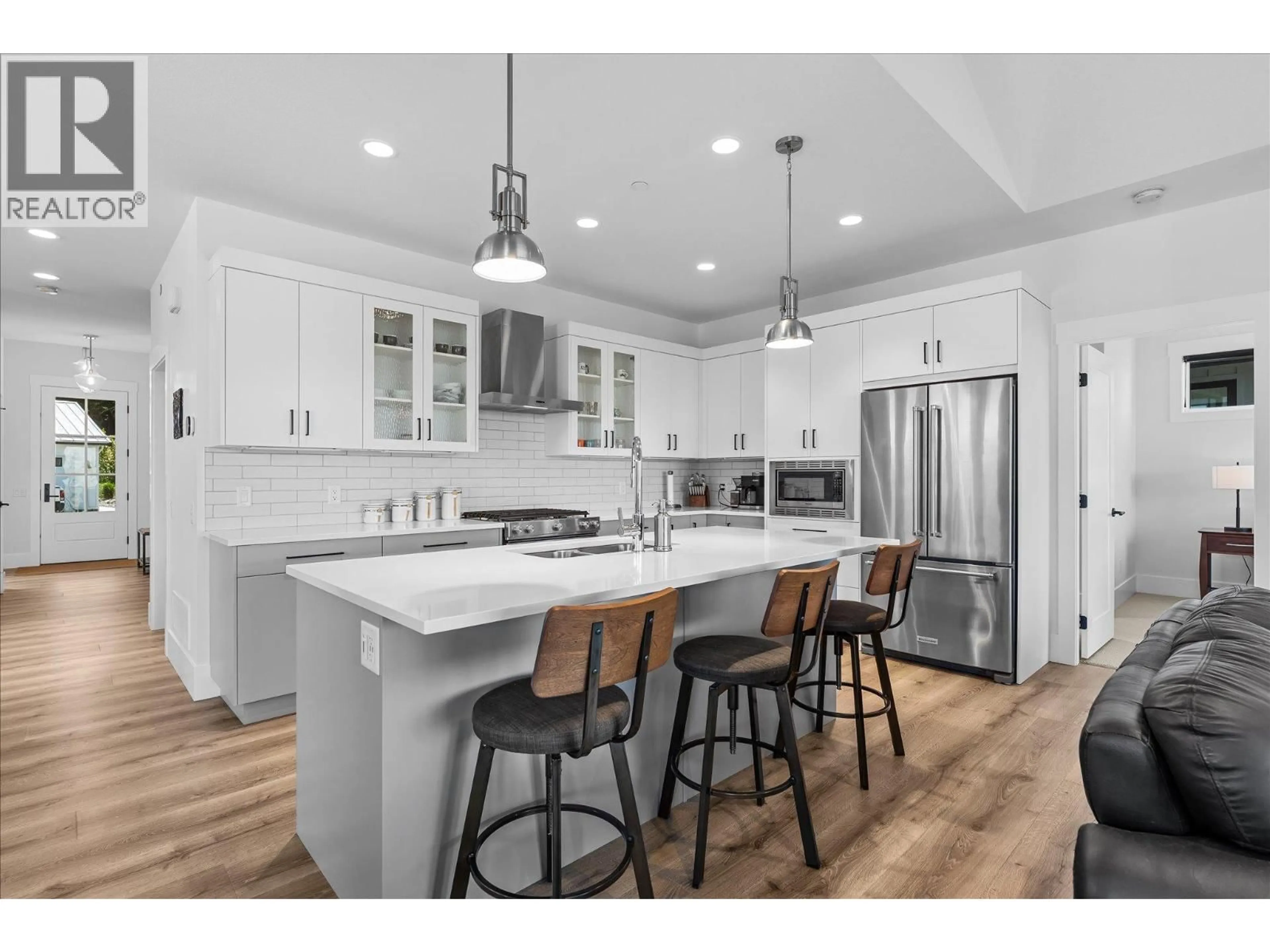 Open concept kitchen, unknown for 185 DIAMOND WAY, Vernon British Columbia V1H0A2