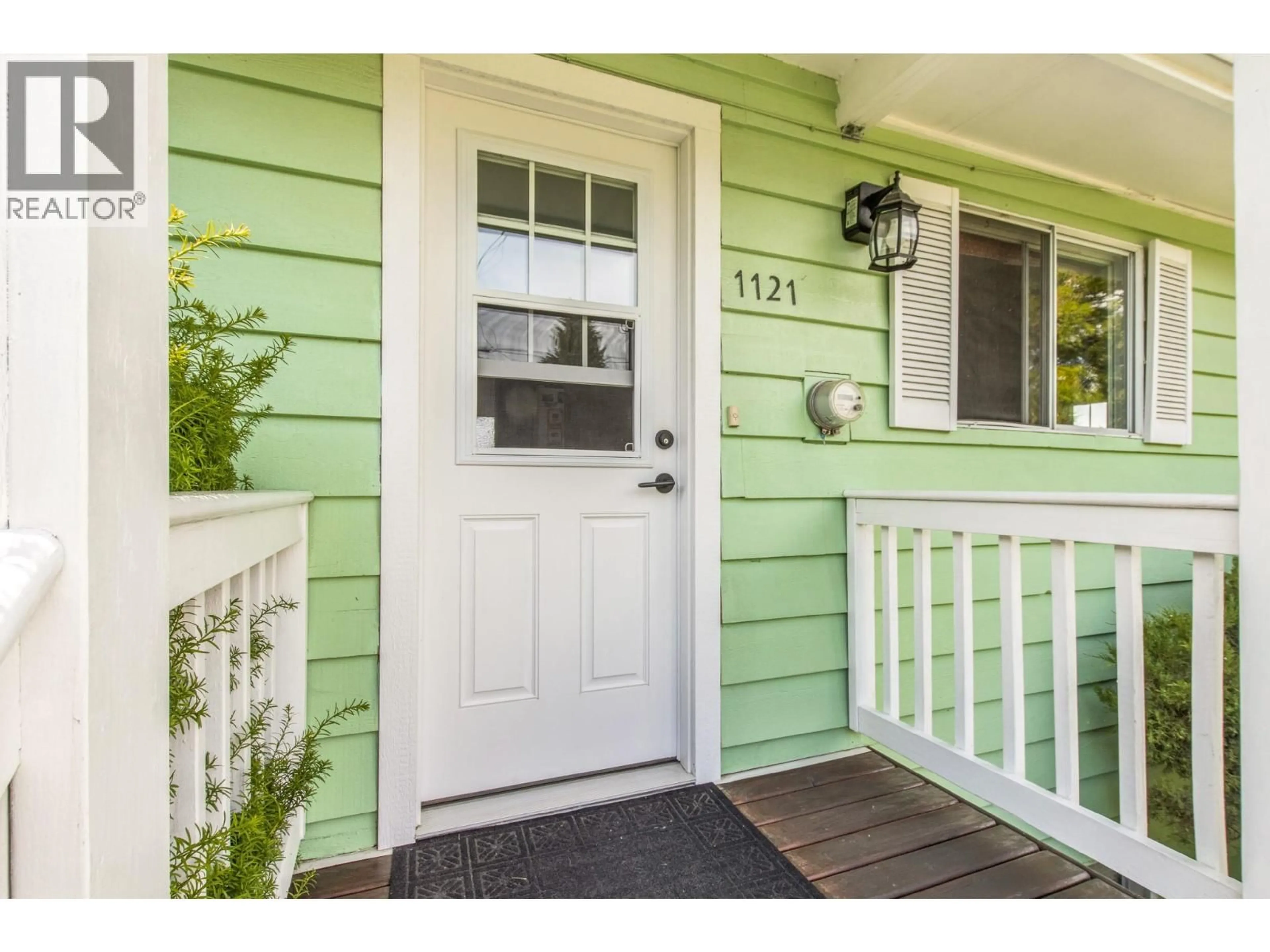 Unknown for 1121 15 STREET SOUTHEAST, Salmon Arm British Columbia V1E2E3