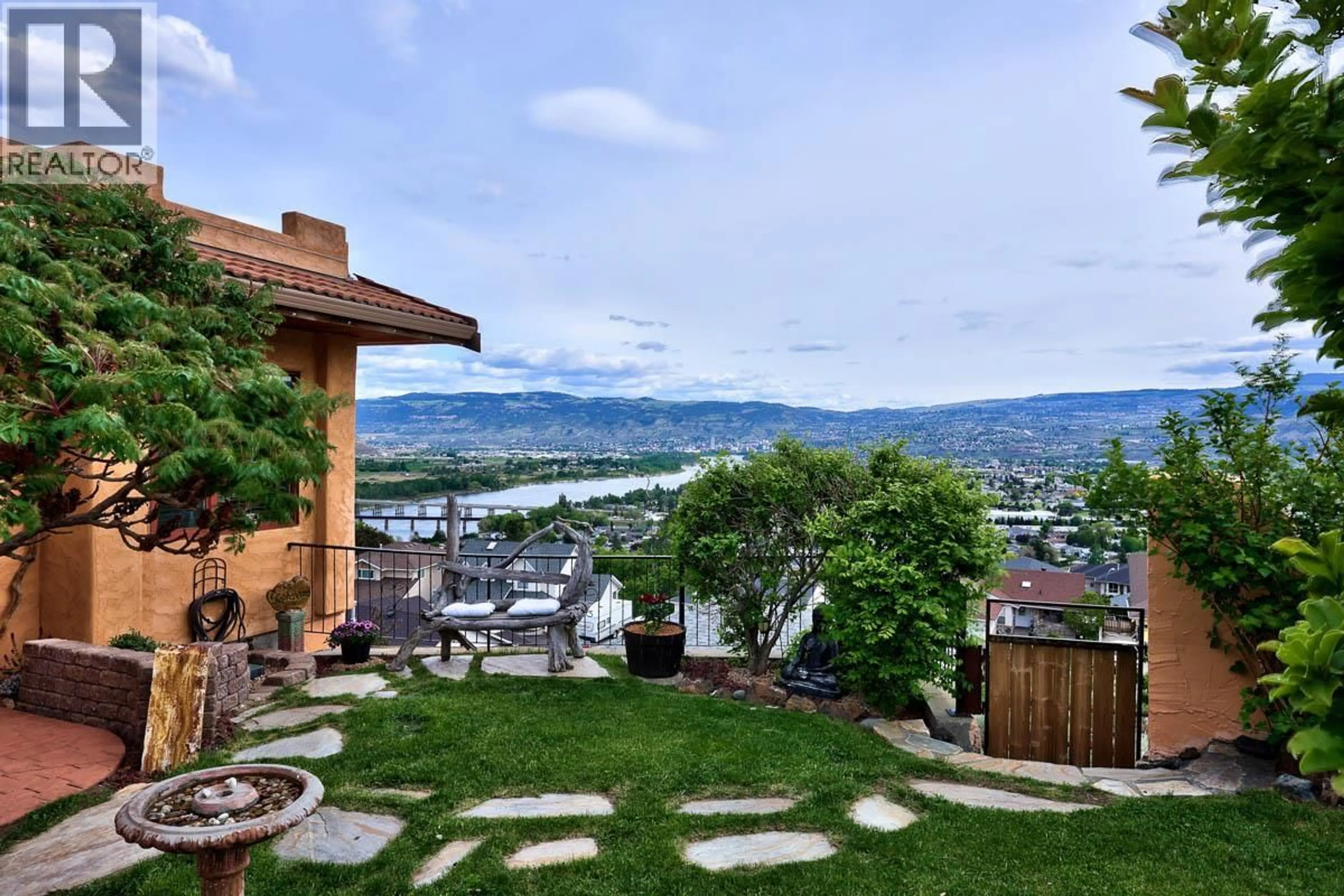 Patio, water/lake/river/ocean view for 1828 NORVIEW PLACE, Kamloops British Columbia V2B8L8