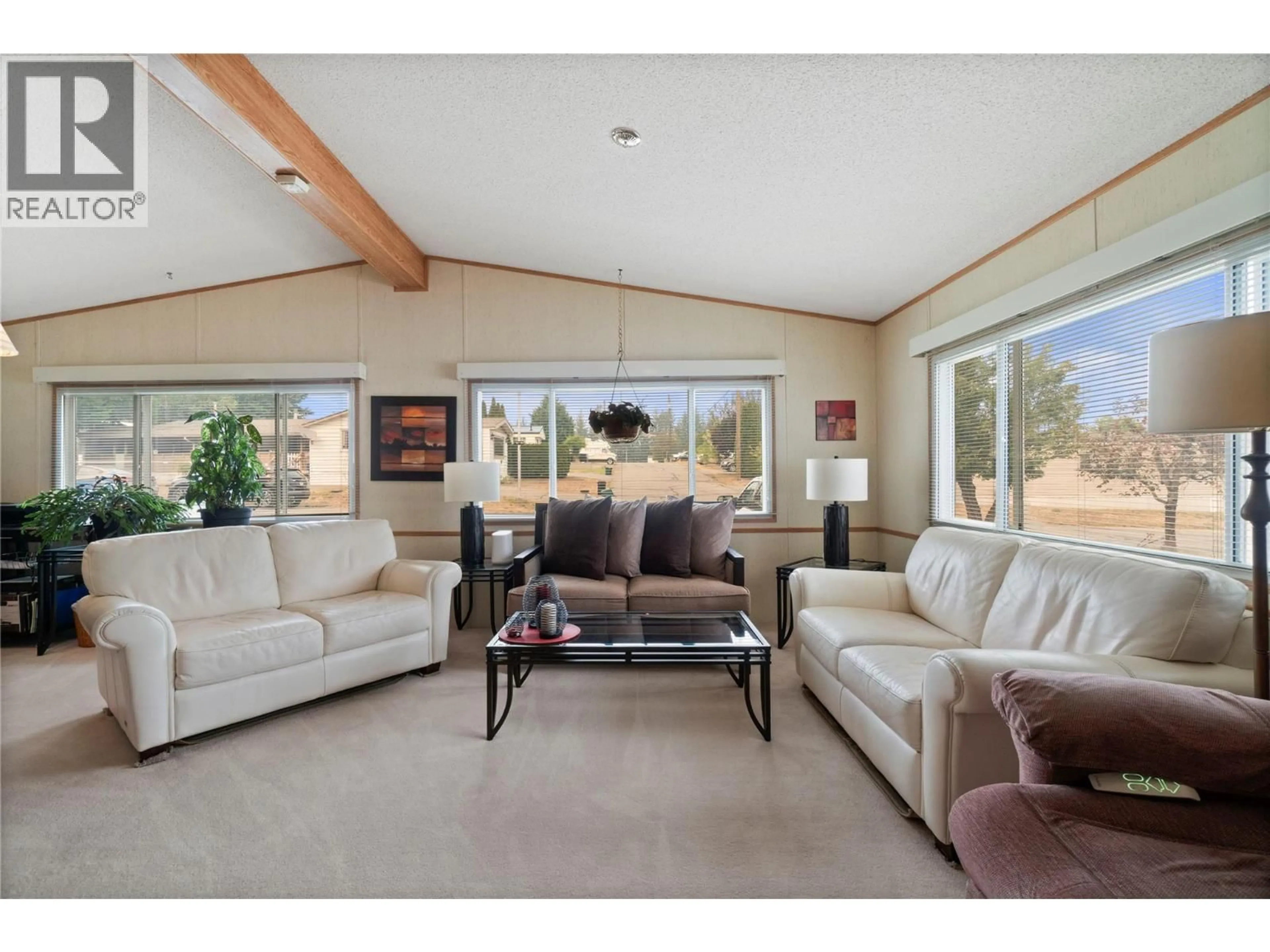 Living room with furniture, unknown for 26 - 1361 30 STREET SOUTHEAST, Salmon Arm British Columbia V1E2N4