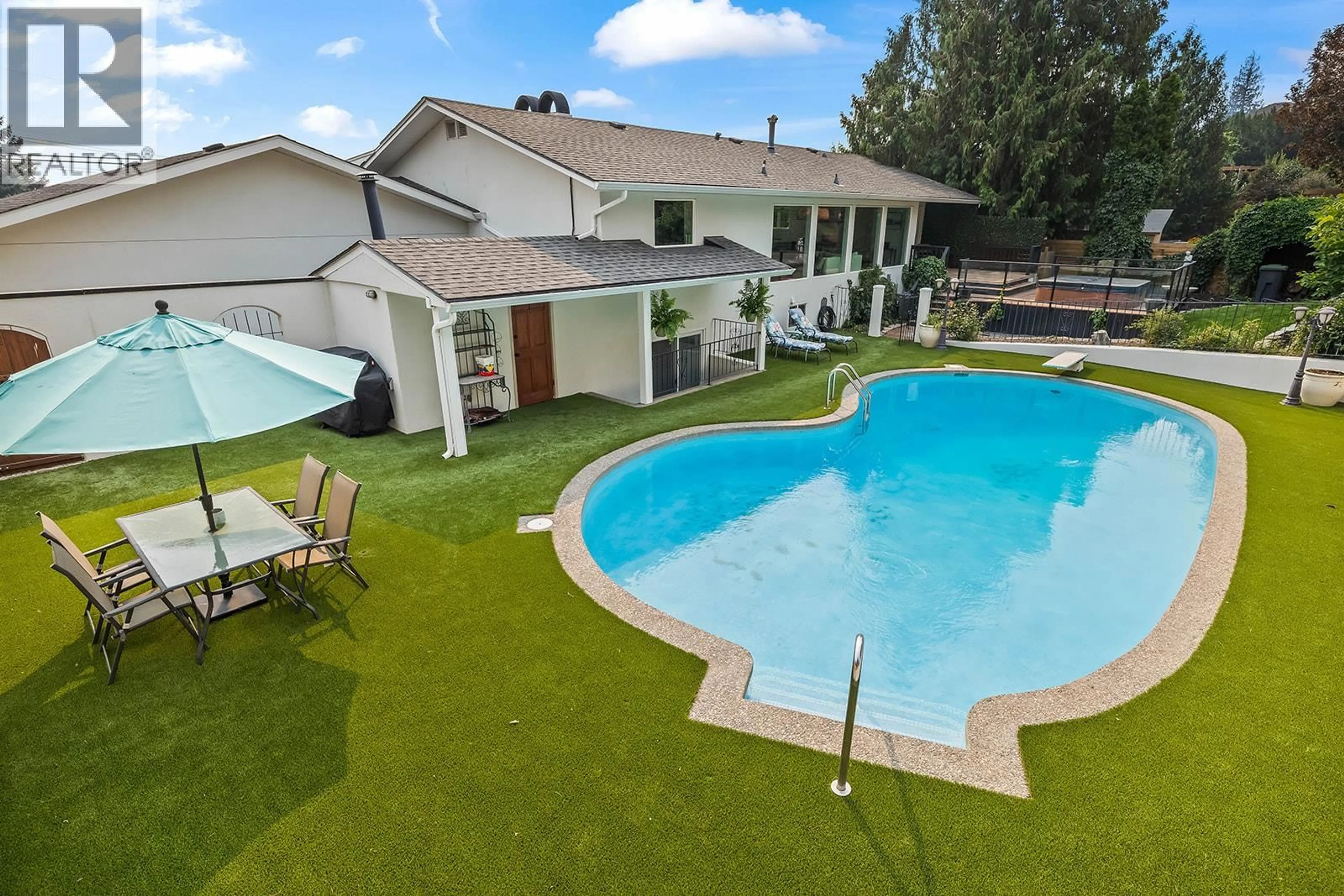 Pool for 2340 THACKER DRIVE, West Kelowna British Columbia V1Z1V8