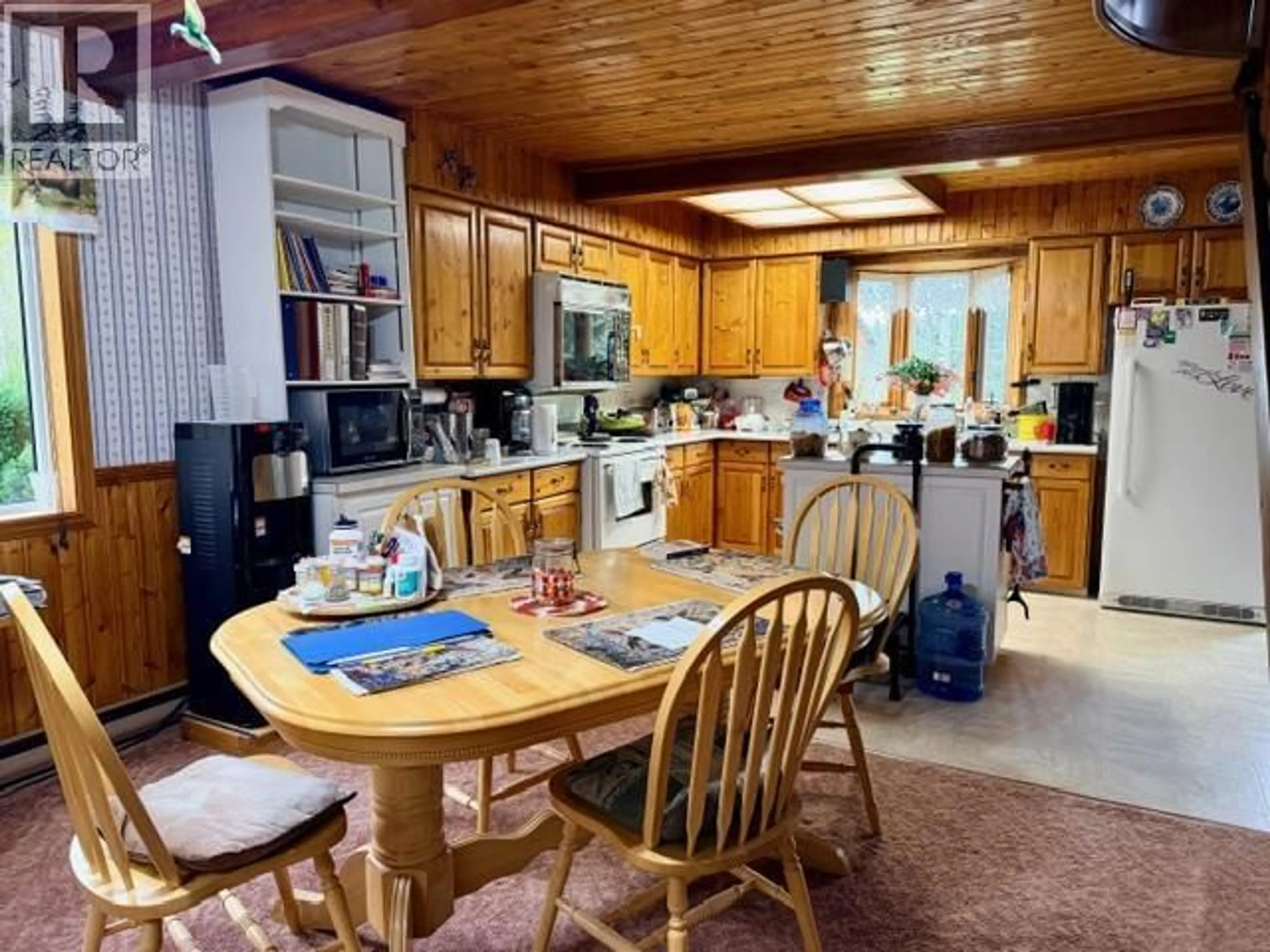 Standard kitchen, unknown for 1365 GRANARY ROAD, Creston British Columbia V0B1G7