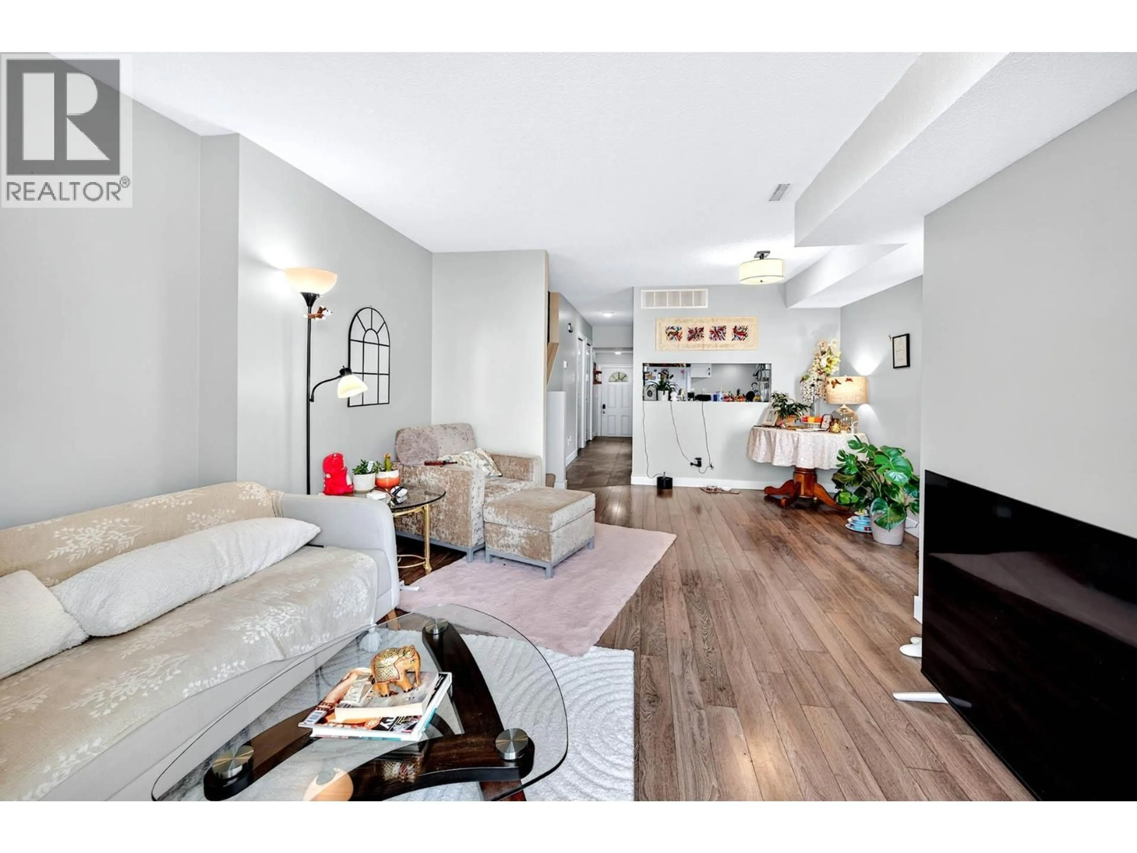 Living room with furniture, unknown for 6 - 1750 SUMMIT DRIVE, Kamloops British Columbia V2E1Y1