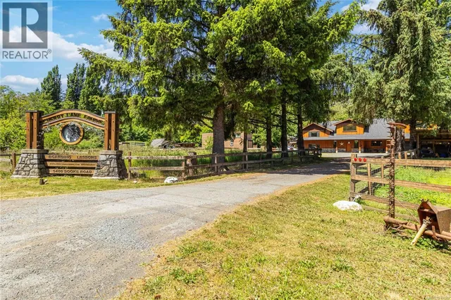5480 SOOKE ROAD, Sooke 5
