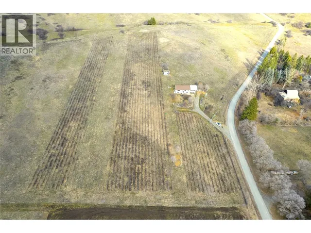 6805 RESERVOIR ROAD, Grand Forks 2