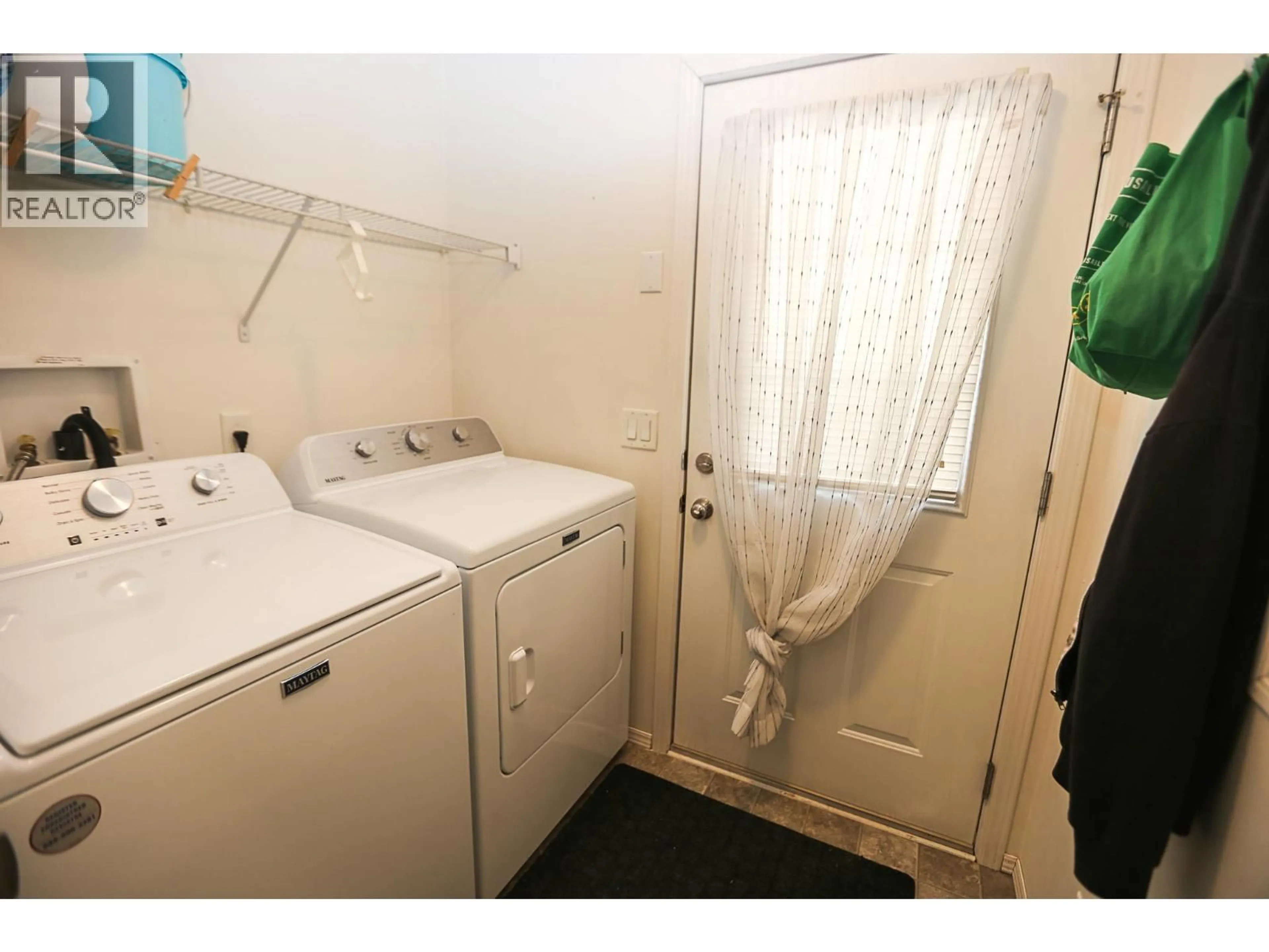 Standard bathroom, unknown for 35 - 4510 POWER ROAD, Barriere British Columbia V0E1E0