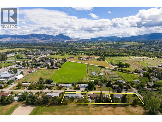 3260 ST. AMAND ROAD, Kelowna 2