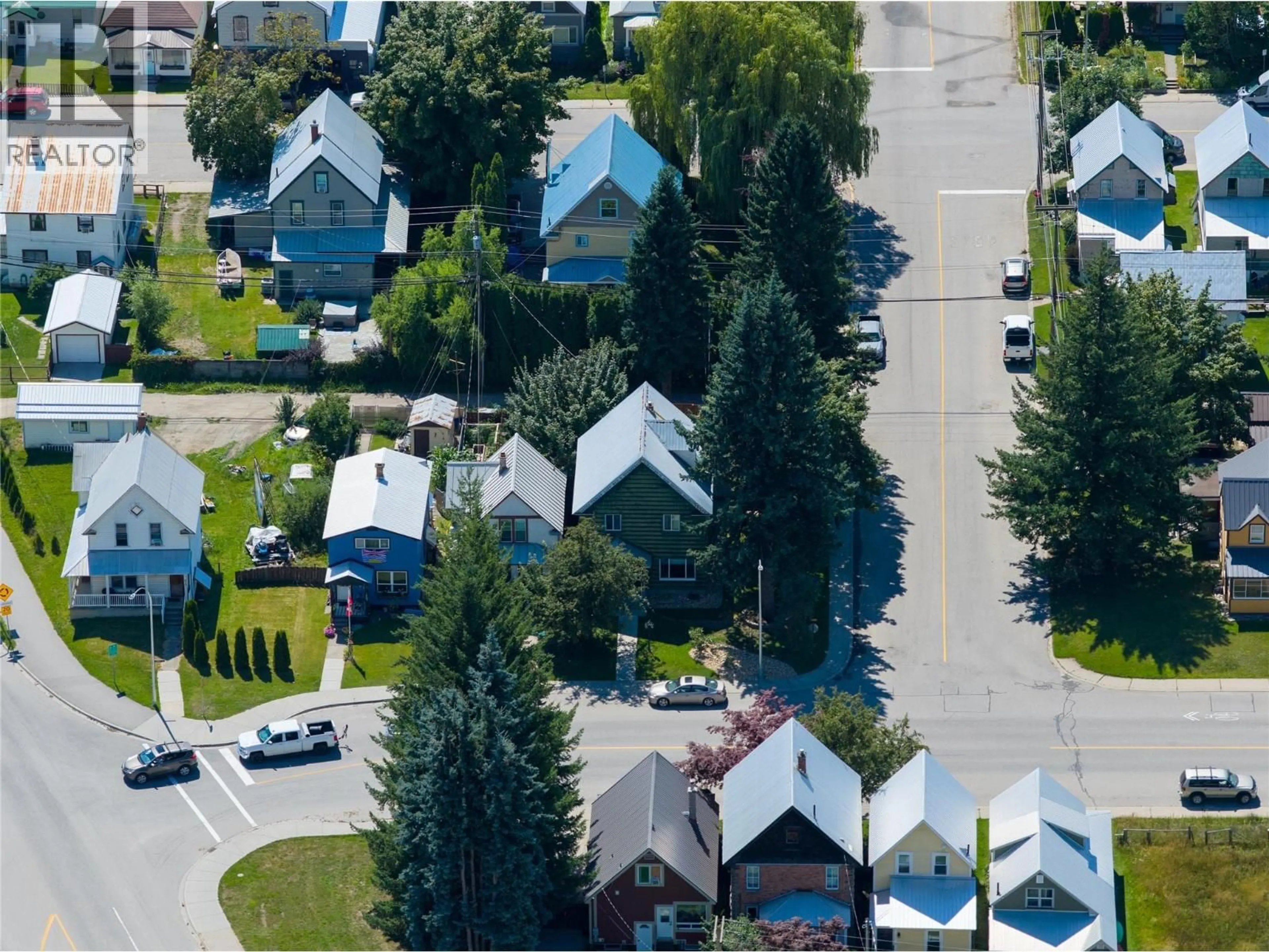 A pic from outside/outdoor area/front of a property/back of a property/a pic from drone, street for 503 THIRD STREET EAST, Revelstoke British Columbia V0E2S0