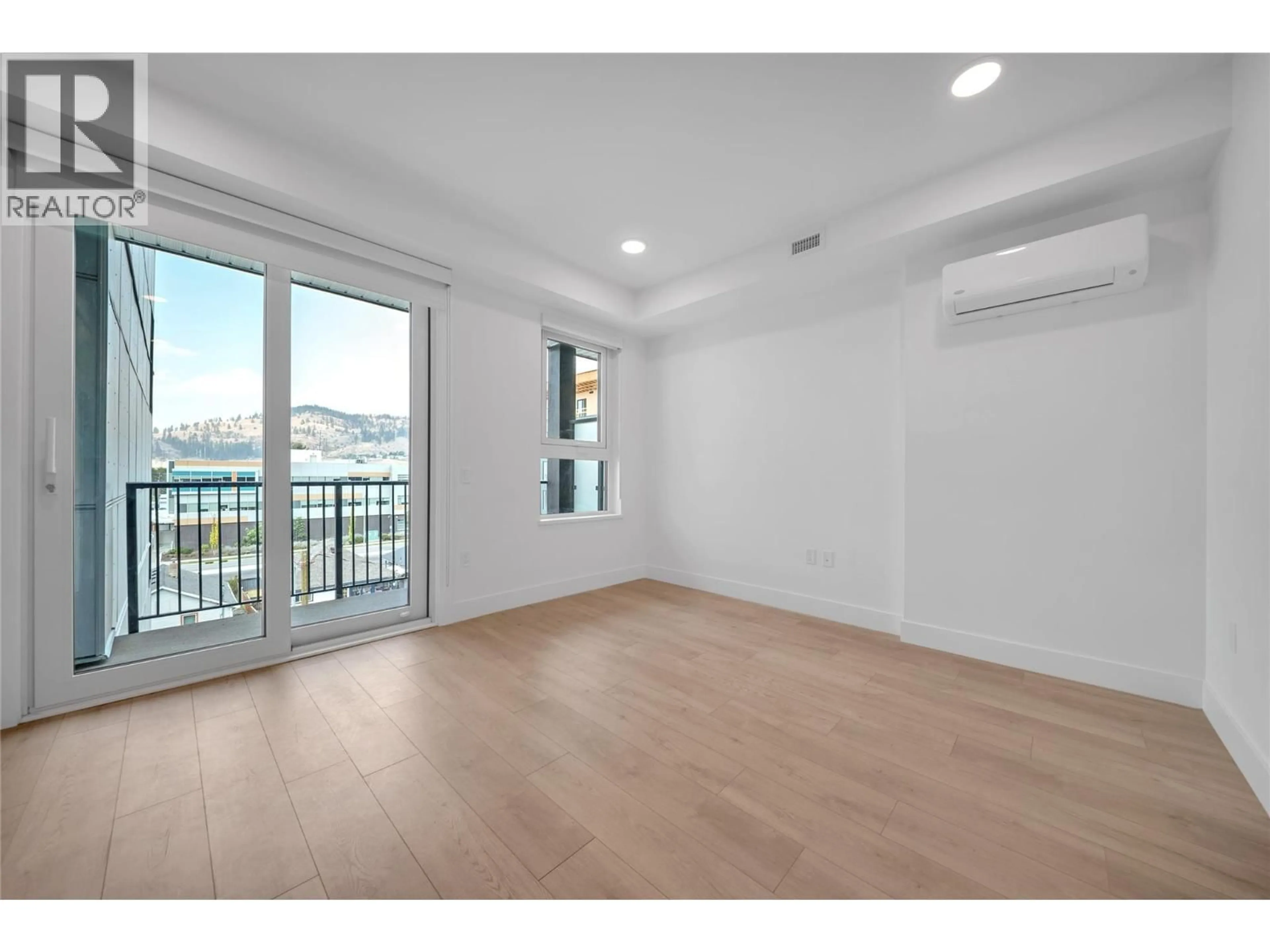 A pic of a room for 409 - 620 CORONATION AVENUE, Kelowna British Columbia V1Y7A1