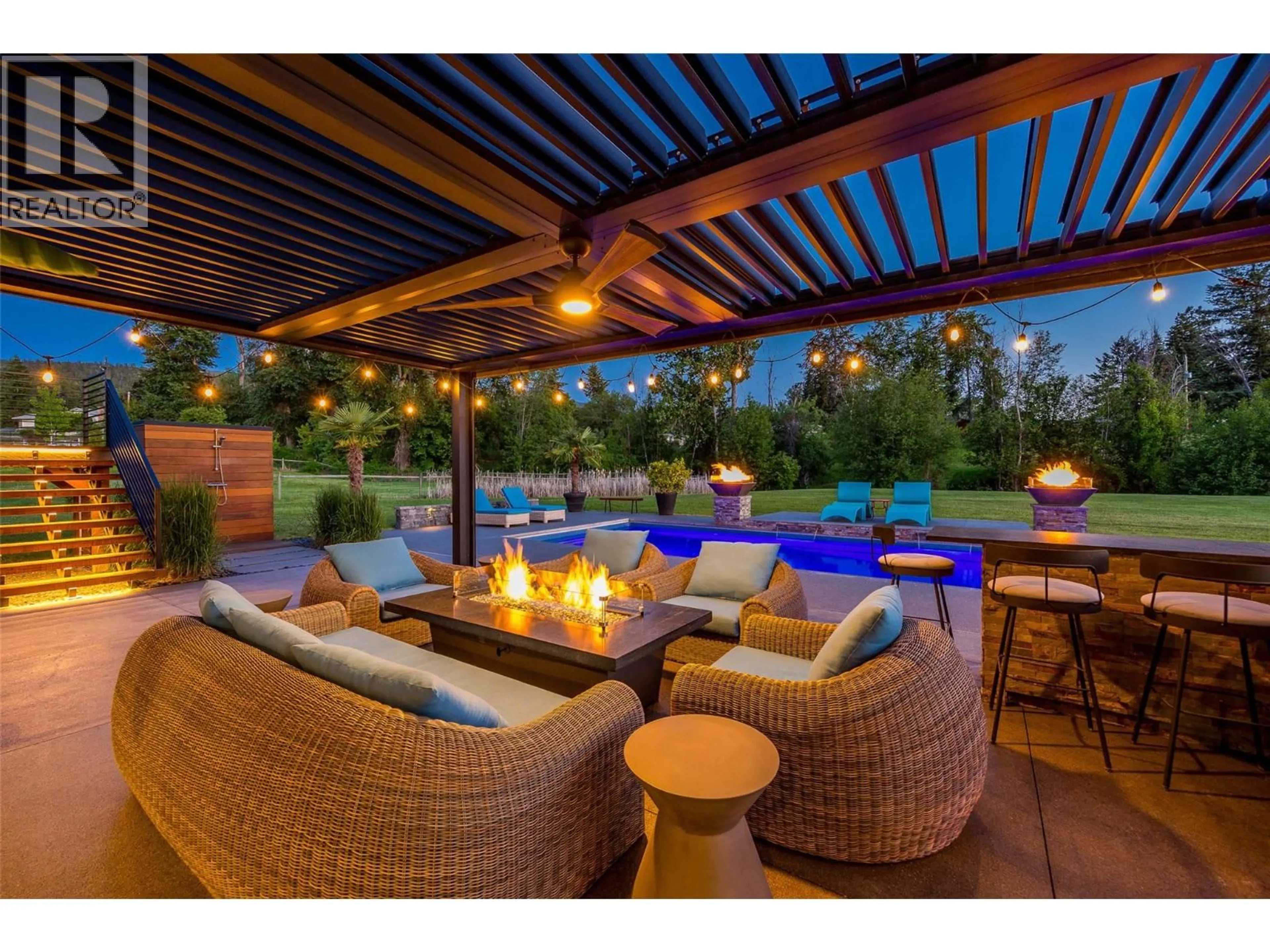 Patio, water/lake/river/ocean view for 4284 JAUD ROAD, Kelowna British Columbia V1W4C5