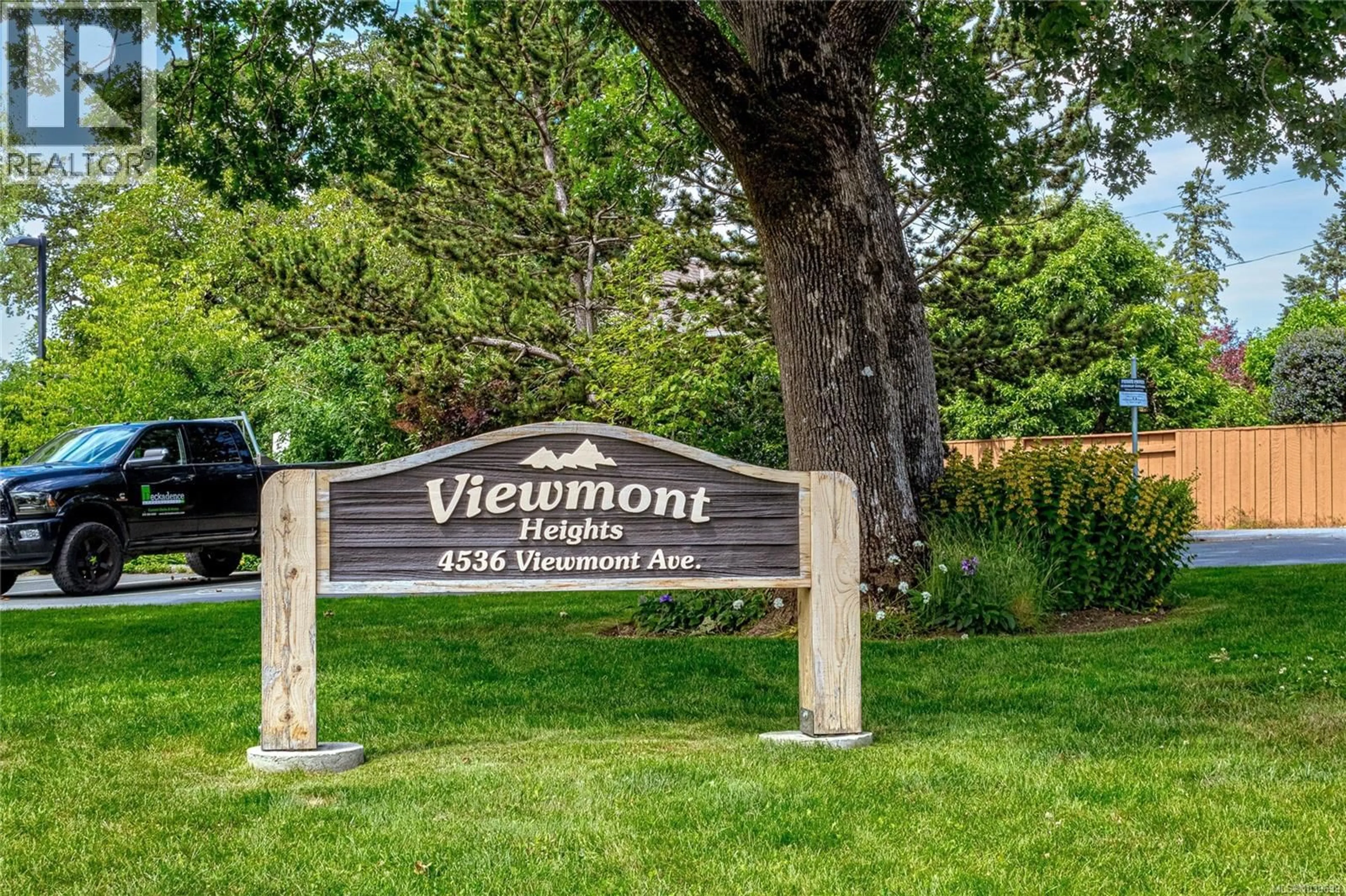 Unknown for 406 - 4536 VIEWMONT AVENUE, Saanich British Columbia V8Z5L2