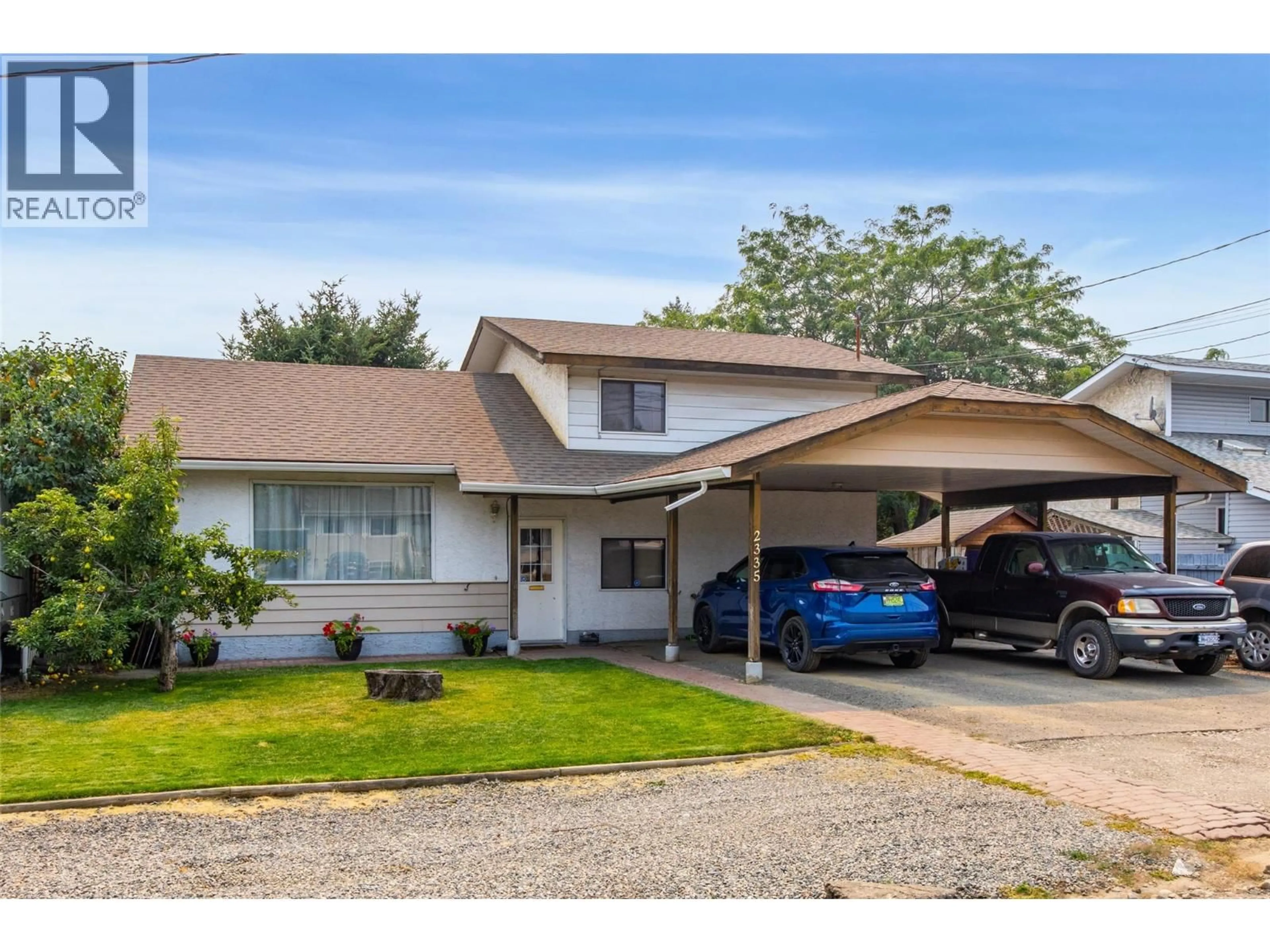 Home with vinyl exterior material, street for 2335 TRANQUILLE ROAD, Kamloops British Columbia V2B3N6