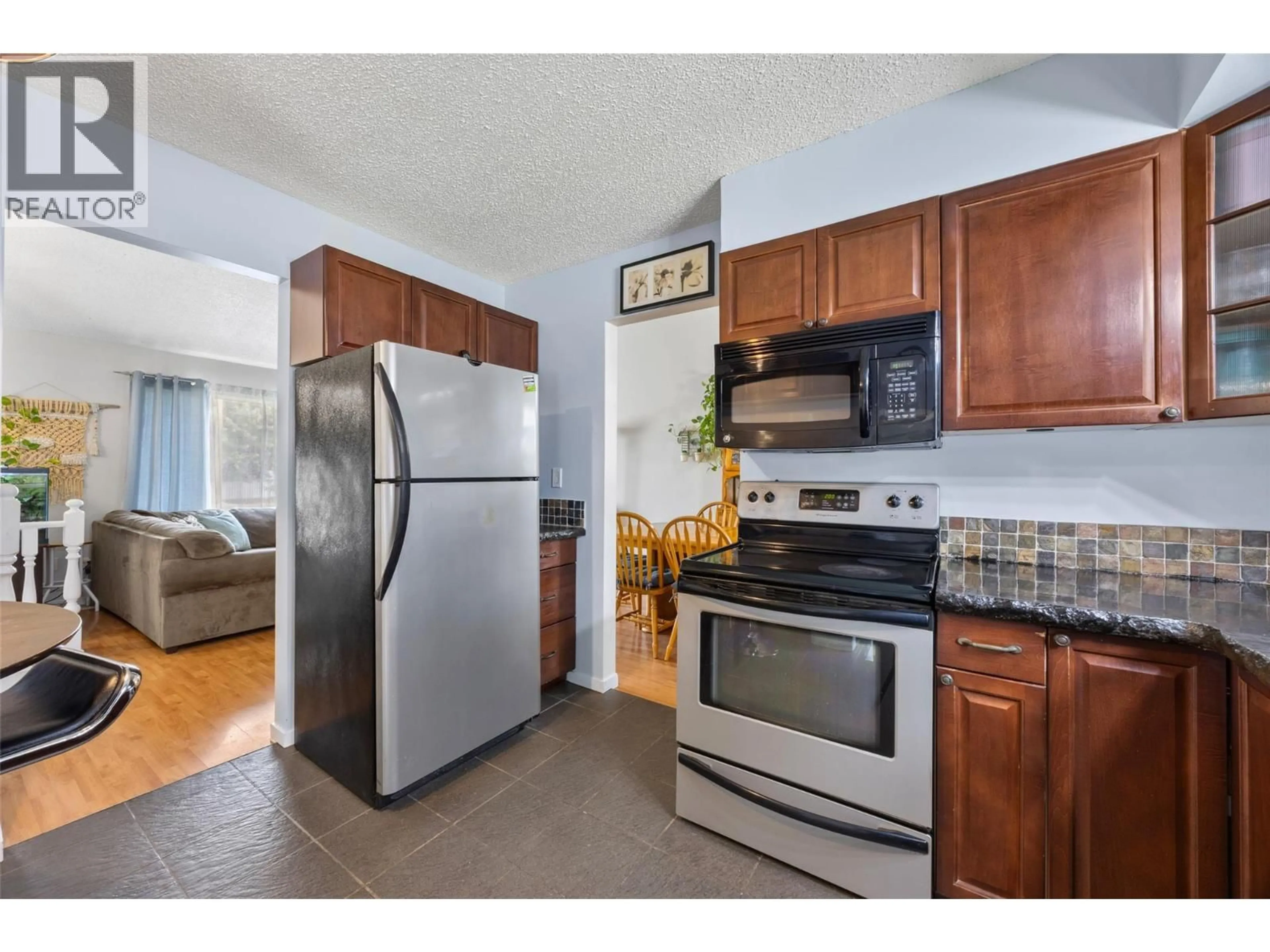 Standard kitchen, unknown for 2335 TRANQUILLE ROAD, Kamloops British Columbia V2B3N6