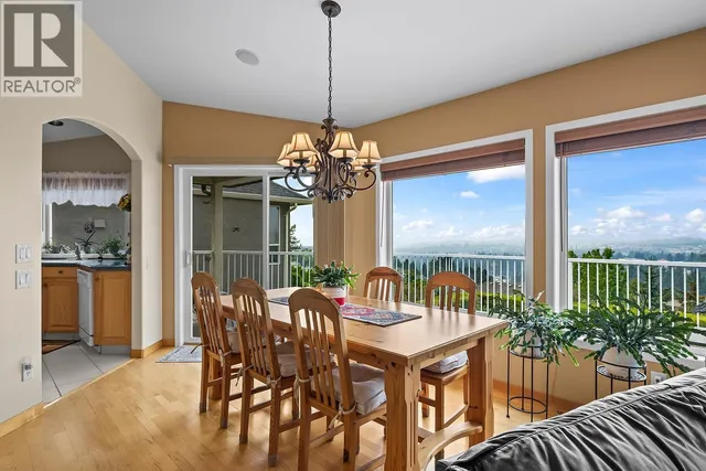 3388 RIDGE BOULEVARD, West Kelowna 4