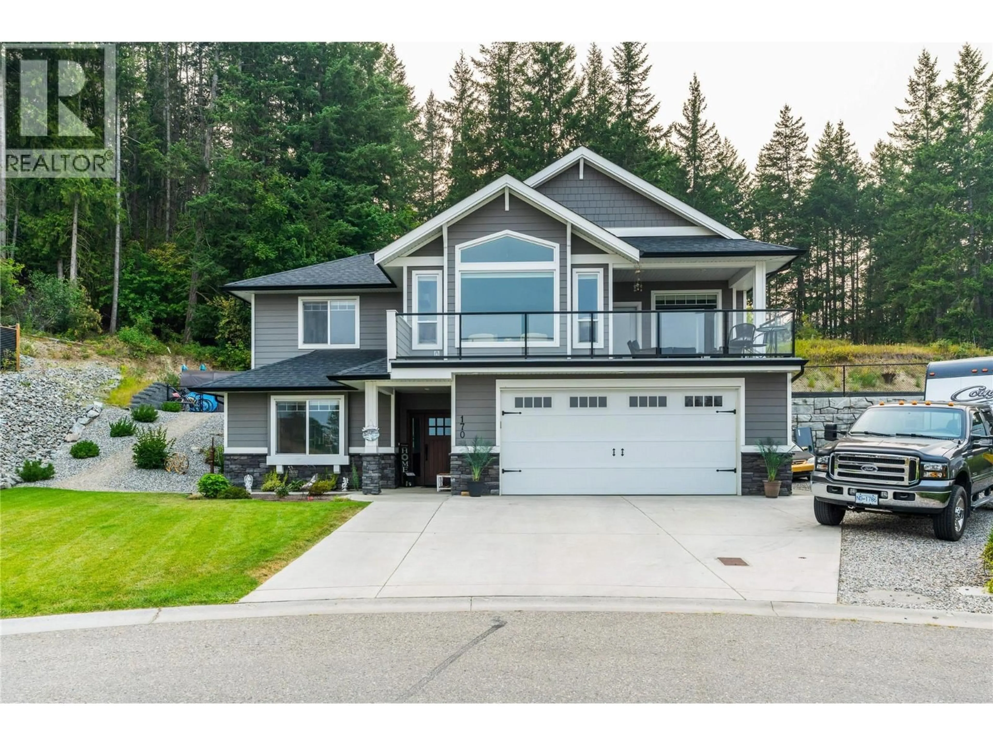 Home with vinyl exterior material, street for 170 VETTER PLACE, Enderby British Columbia V4Y4B7